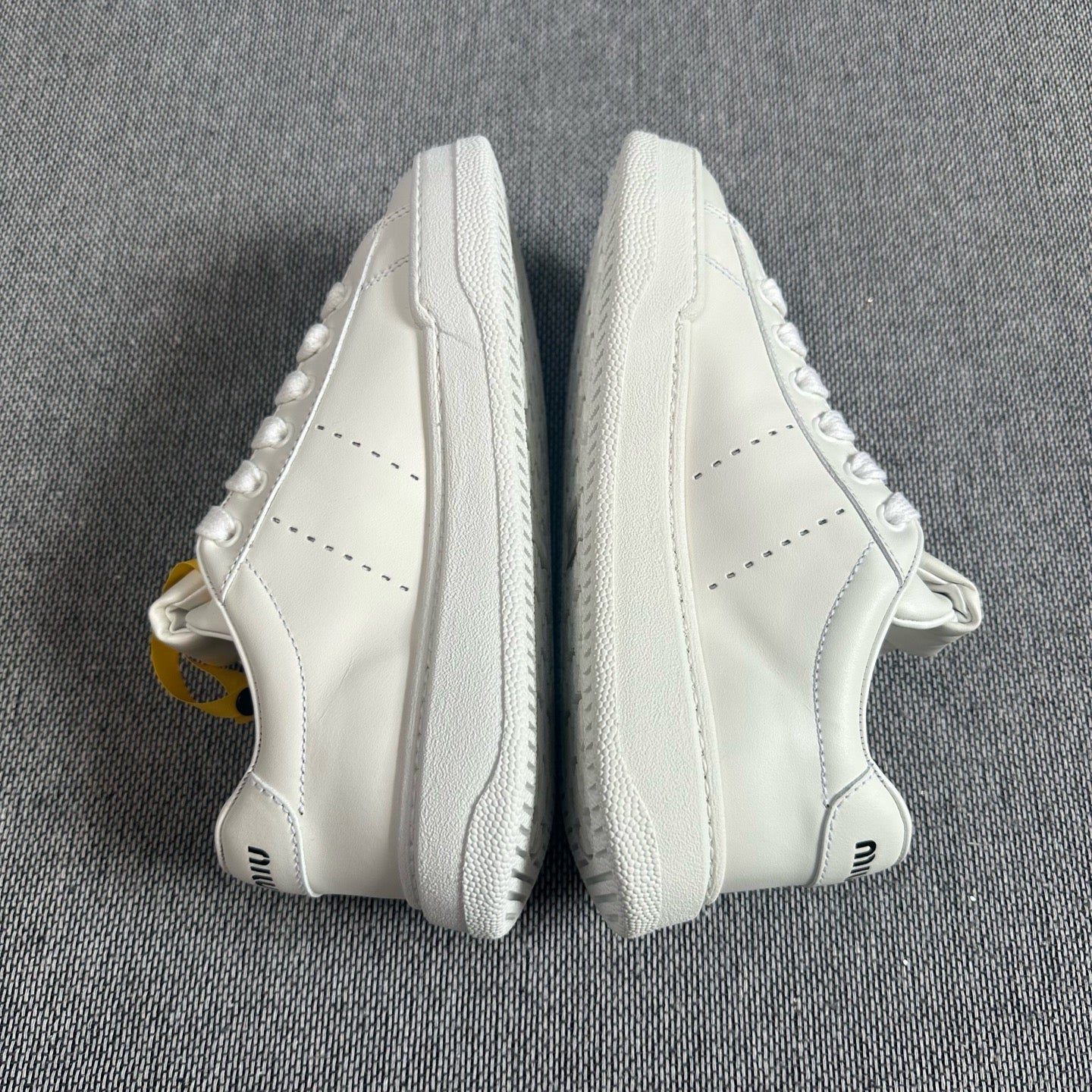 Miu Miu Leather White Skate shoes