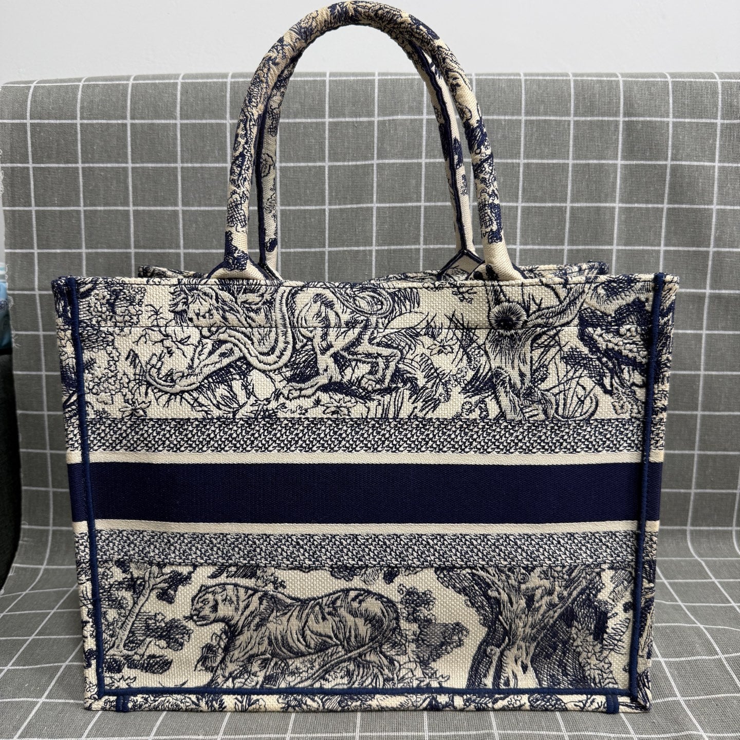 Dior Blue M1296ZRGO_M928