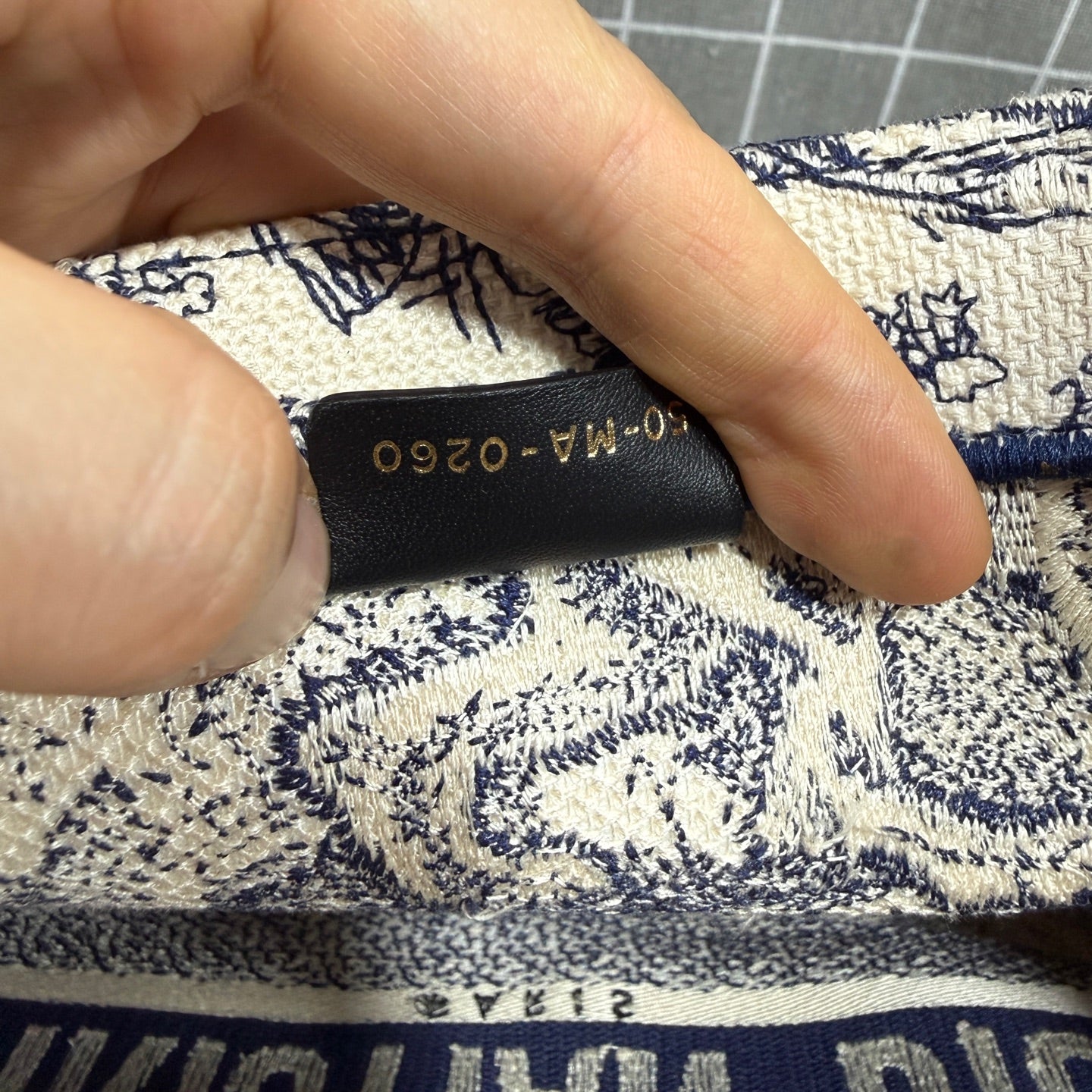 Dior Blue M1296ZRGO_M928