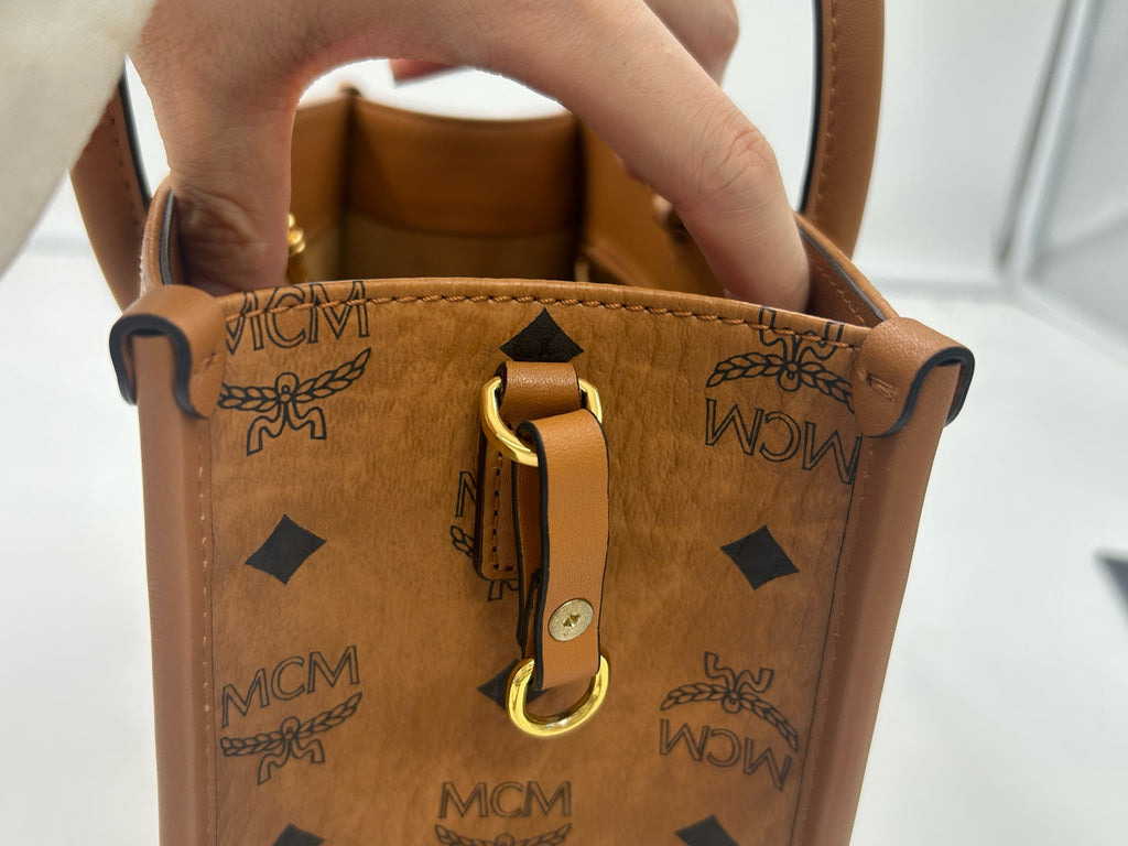 MCM
