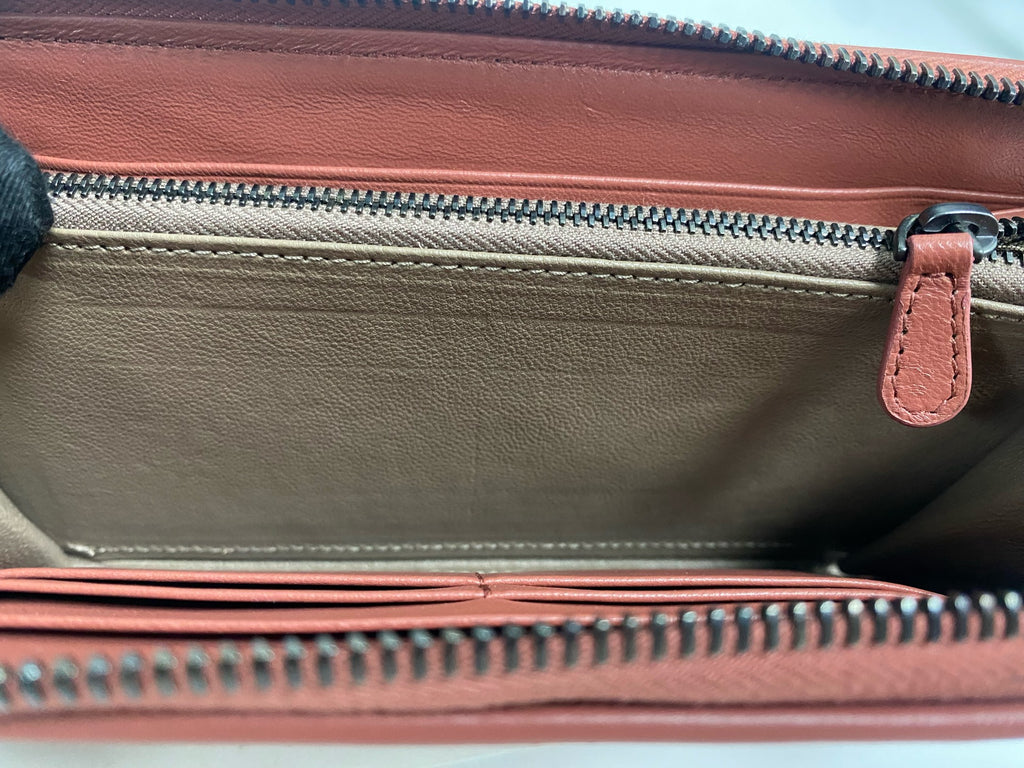 Bottega Veneta Leather Brown Clutch