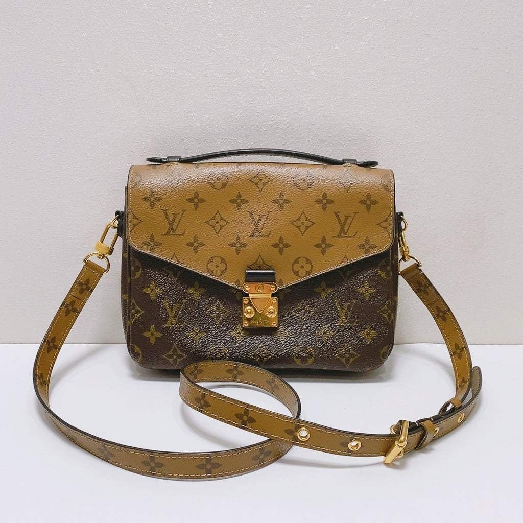 Louis Vuitton Crossbody