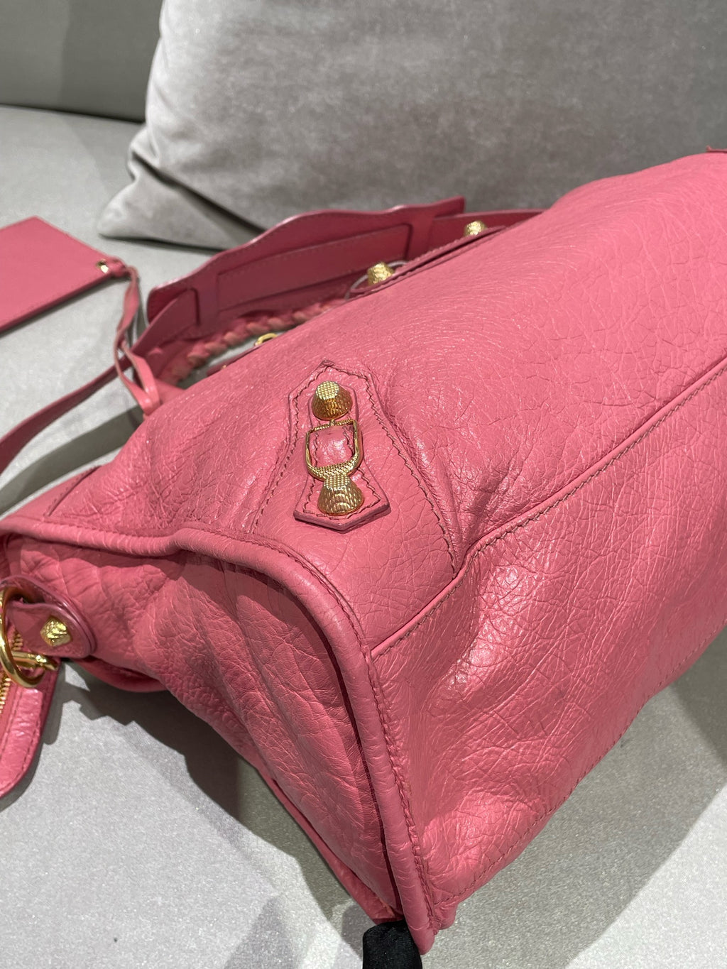 Balenciaga Pink Shoulder Bag 281770-D94JG-5660