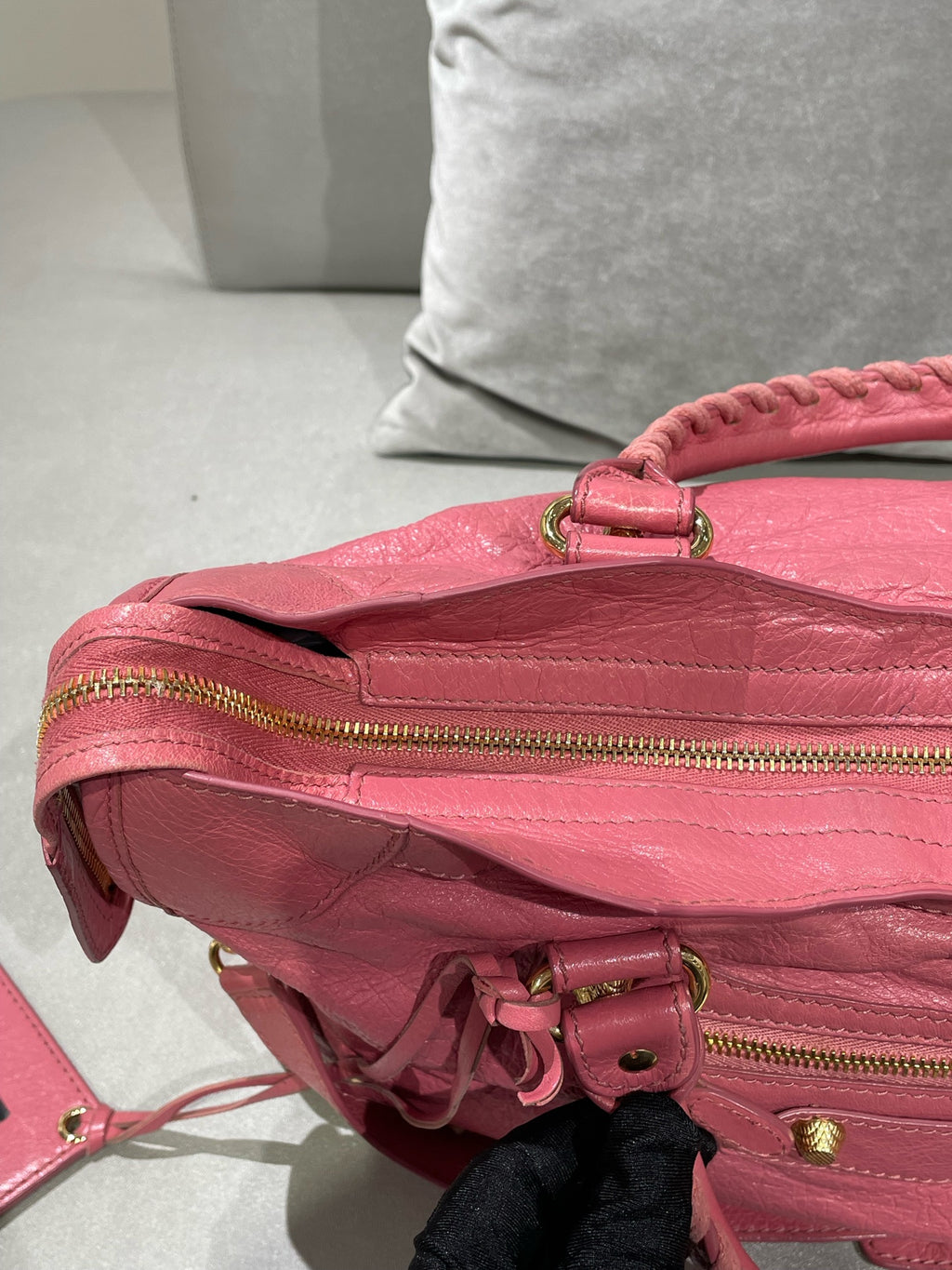 Balenciaga Pink Shoulder Bag 281770-D94JG-5660