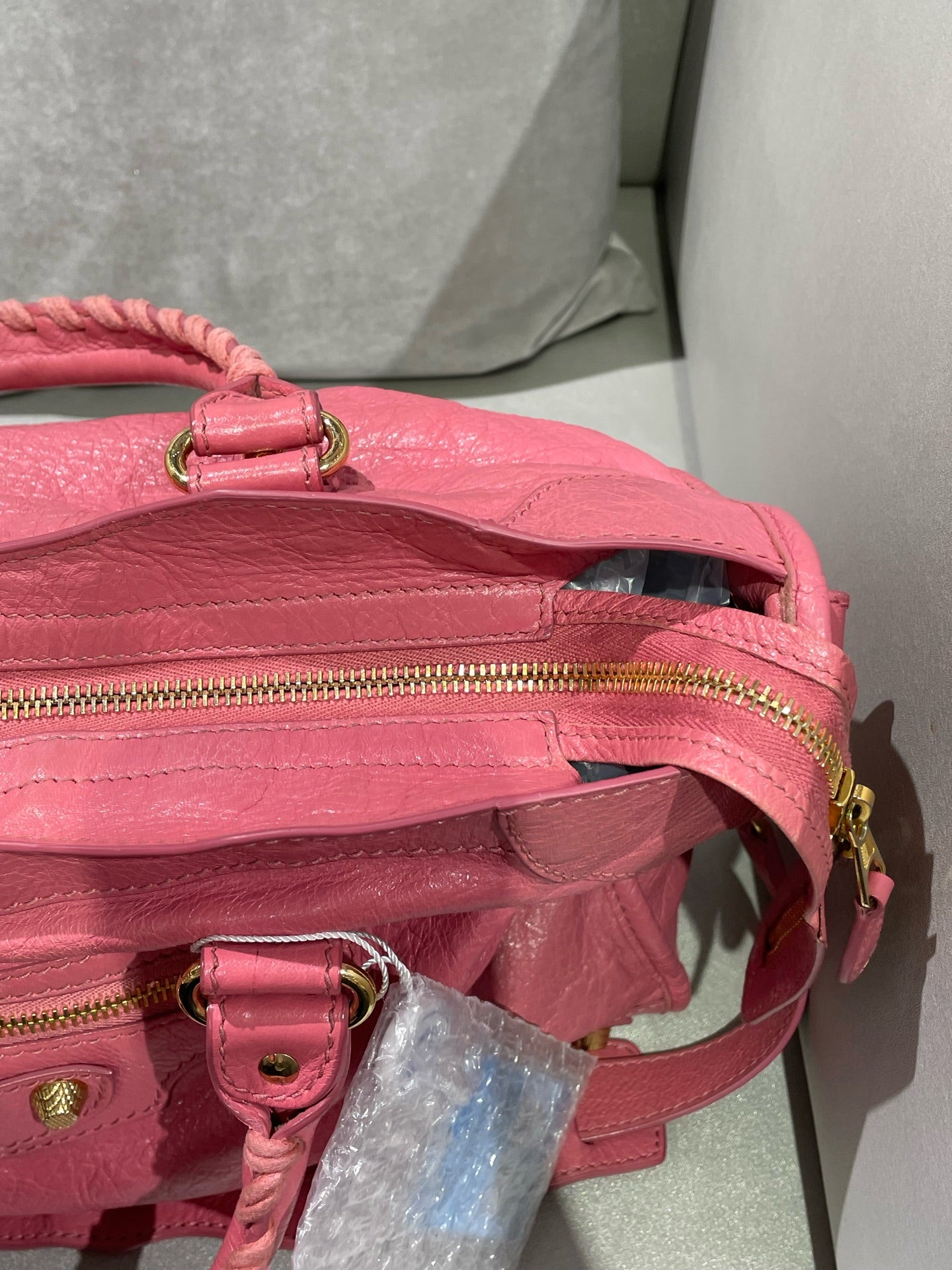 Balenciaga Pink Shoulder Bag 281770-D94JG-5660