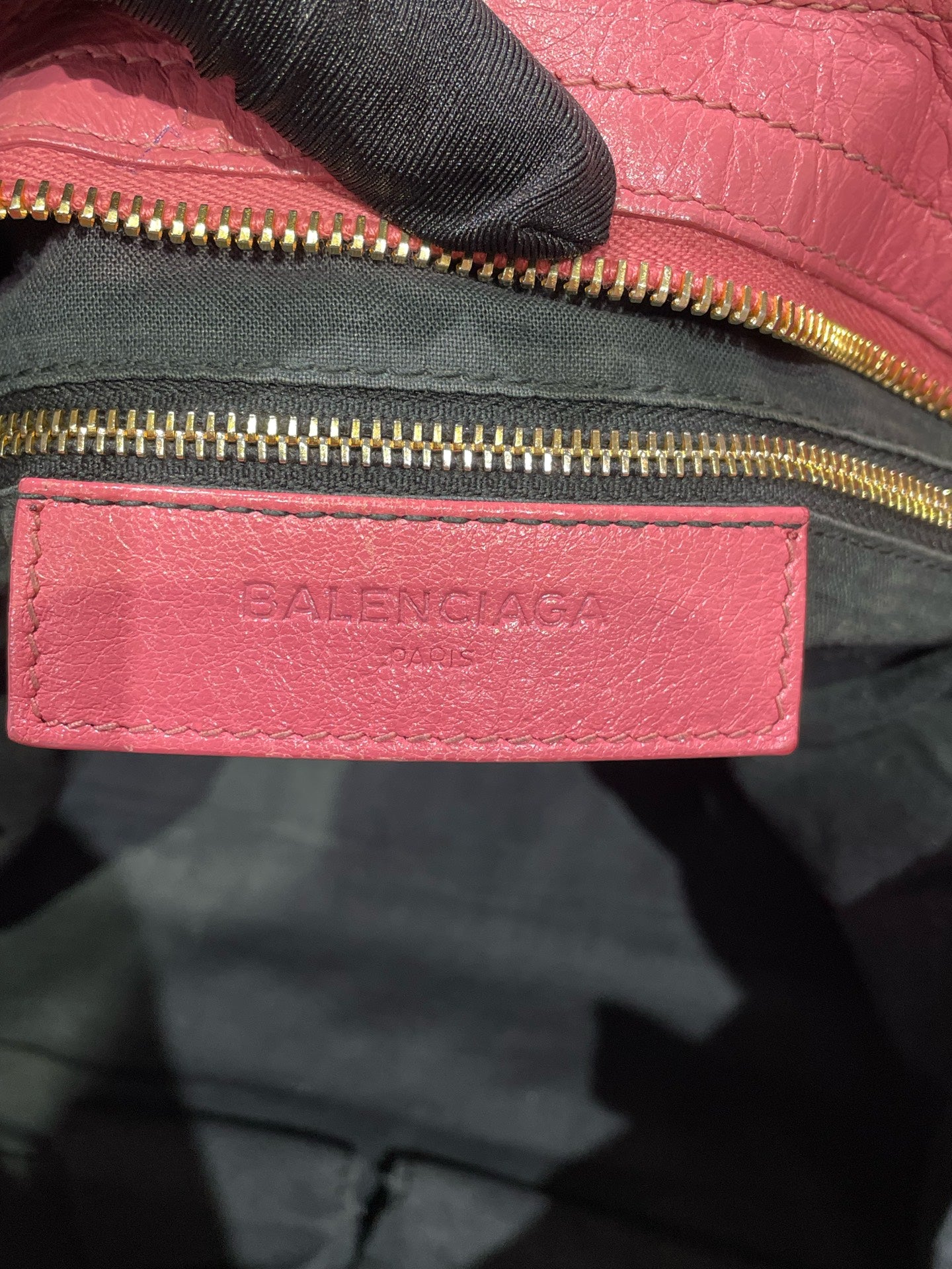 Balenciaga Pink Shoulder Bag 281770-D94JG-5660