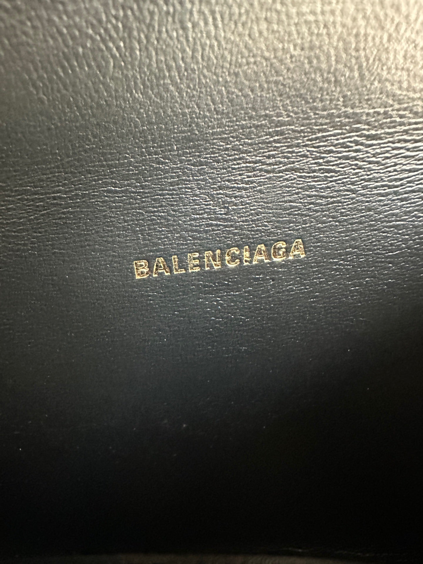 Balenciaga HOURGLASS 5928331LRGM1000