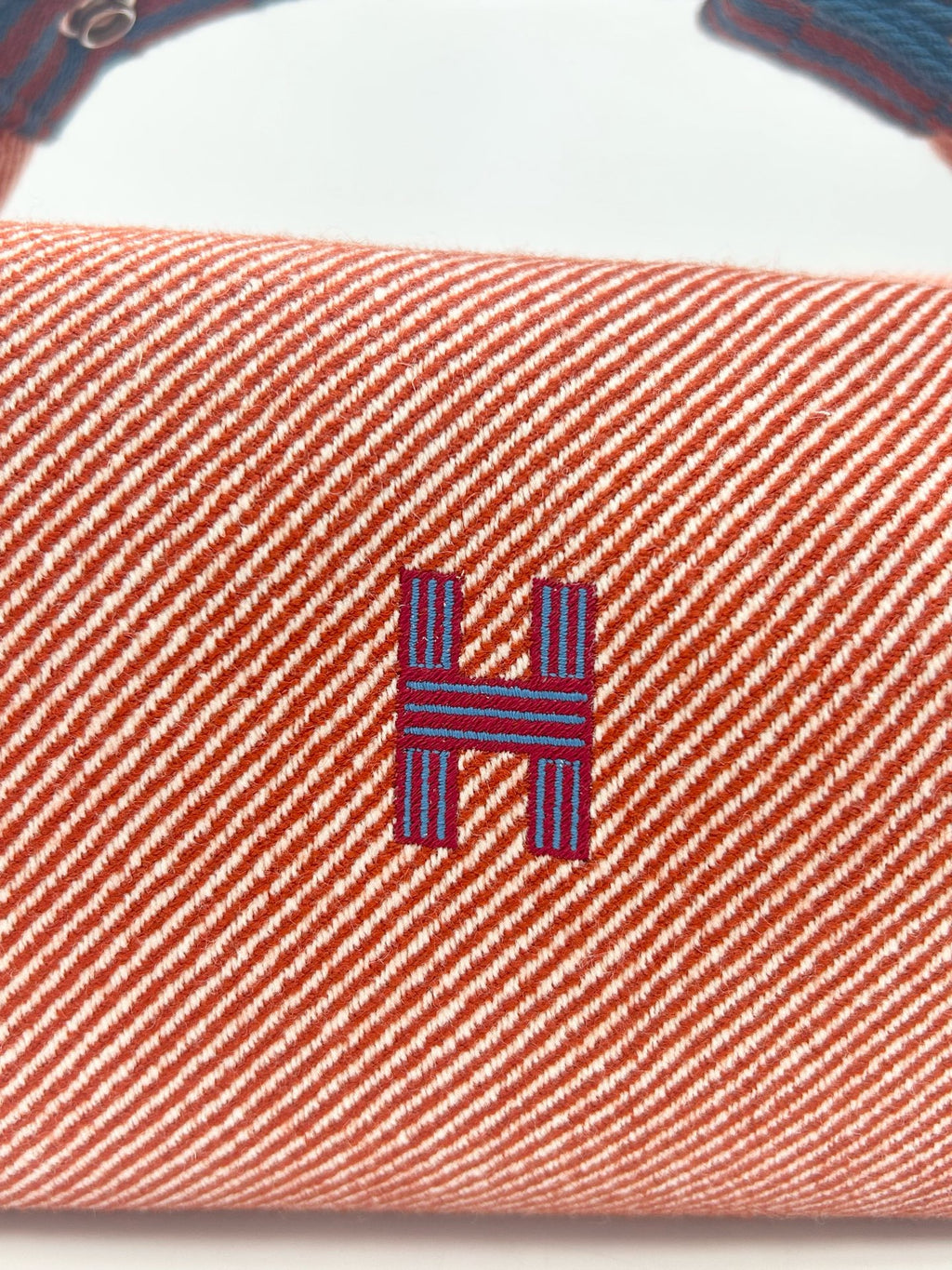 Hermes Canvas