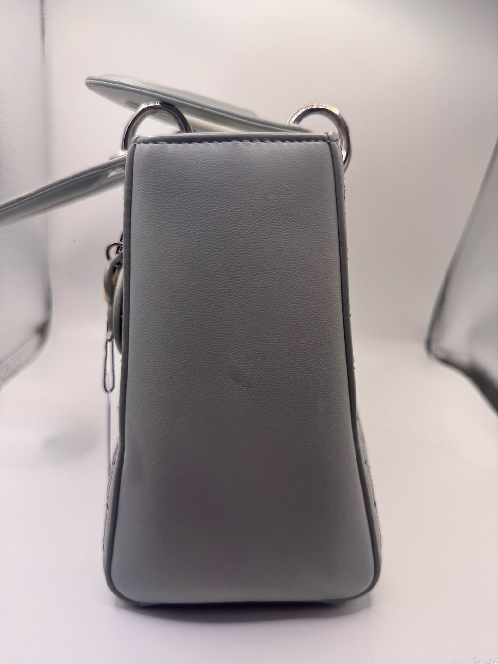 Dior White