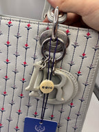 Dior White