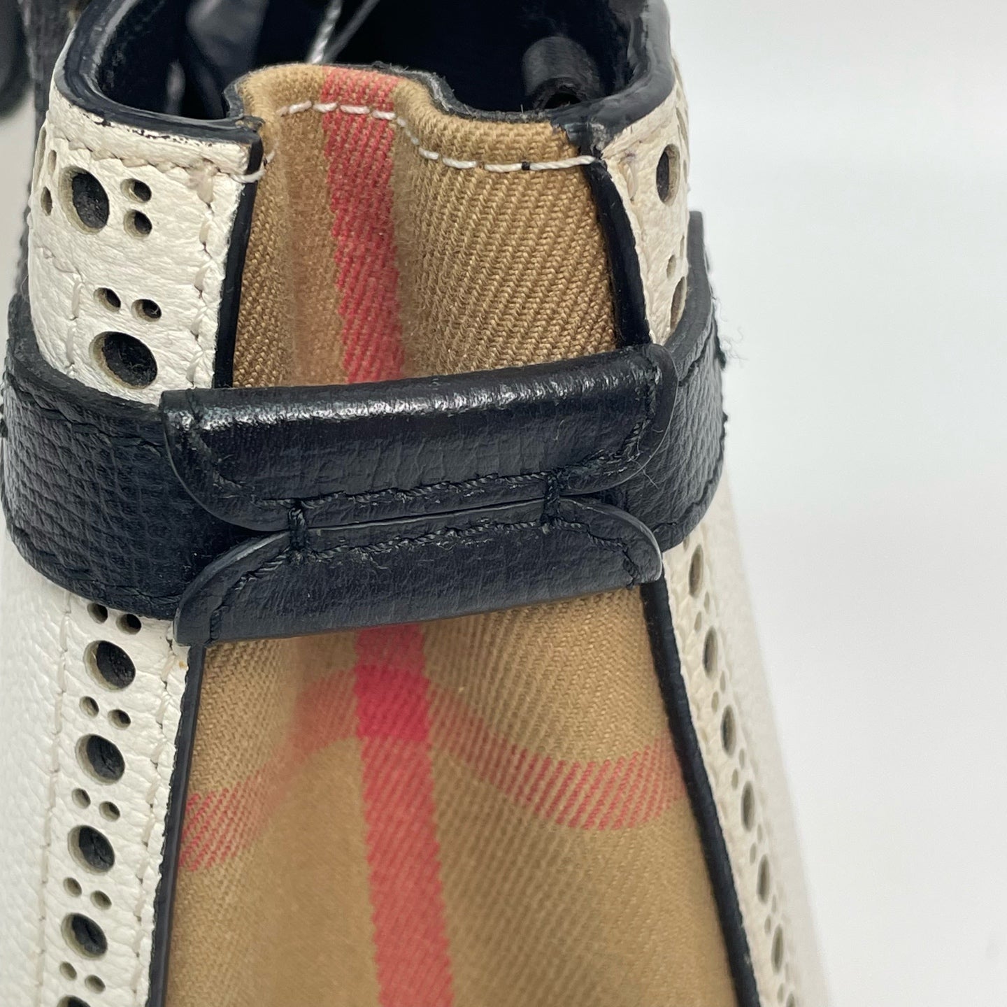 Burberry 40685061