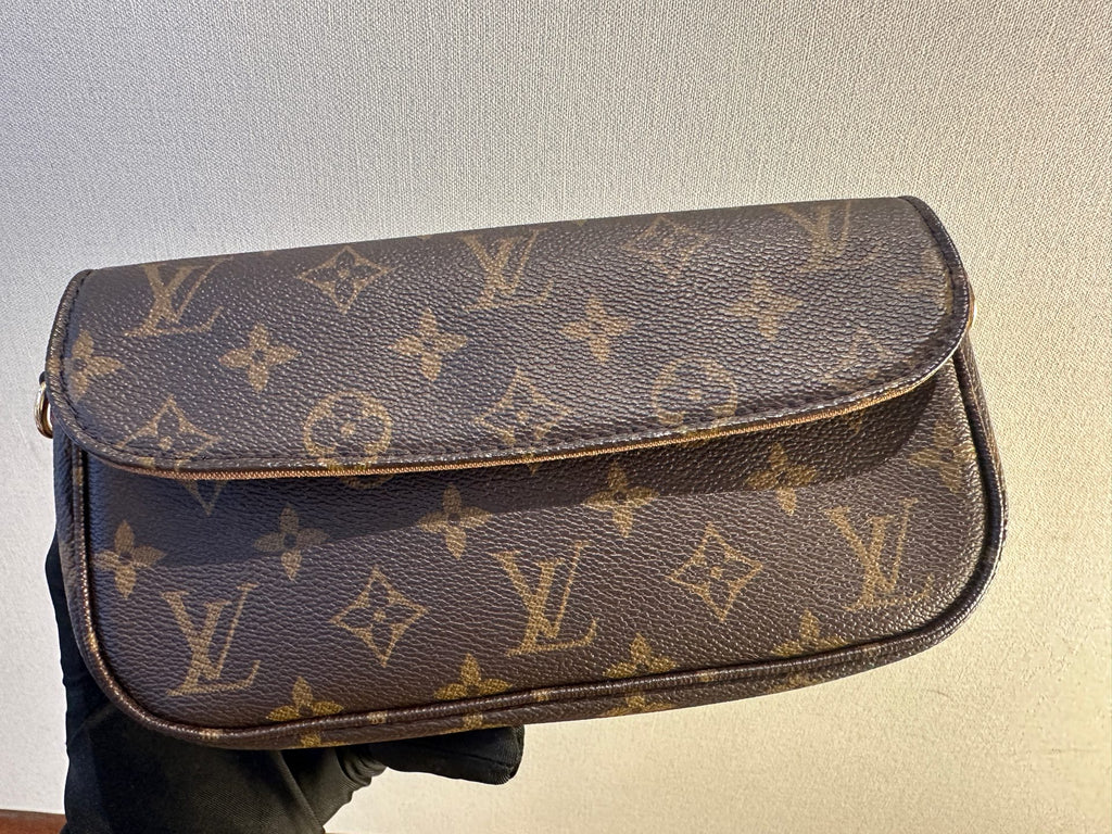 Louis Vuitton Wallet On Chain Ivy M81911