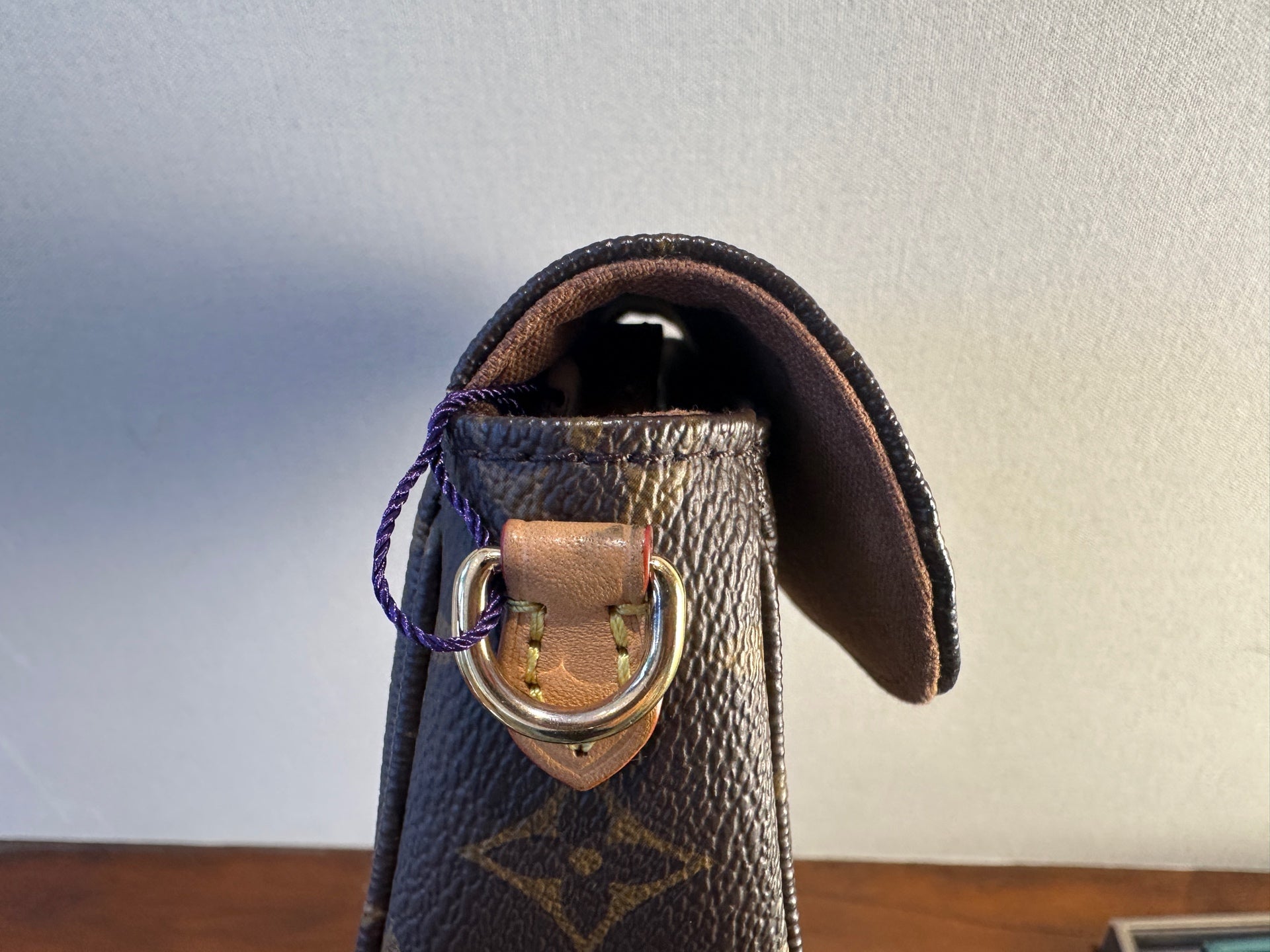 Louis Vuitton Wallet On Chain Ivy M81911