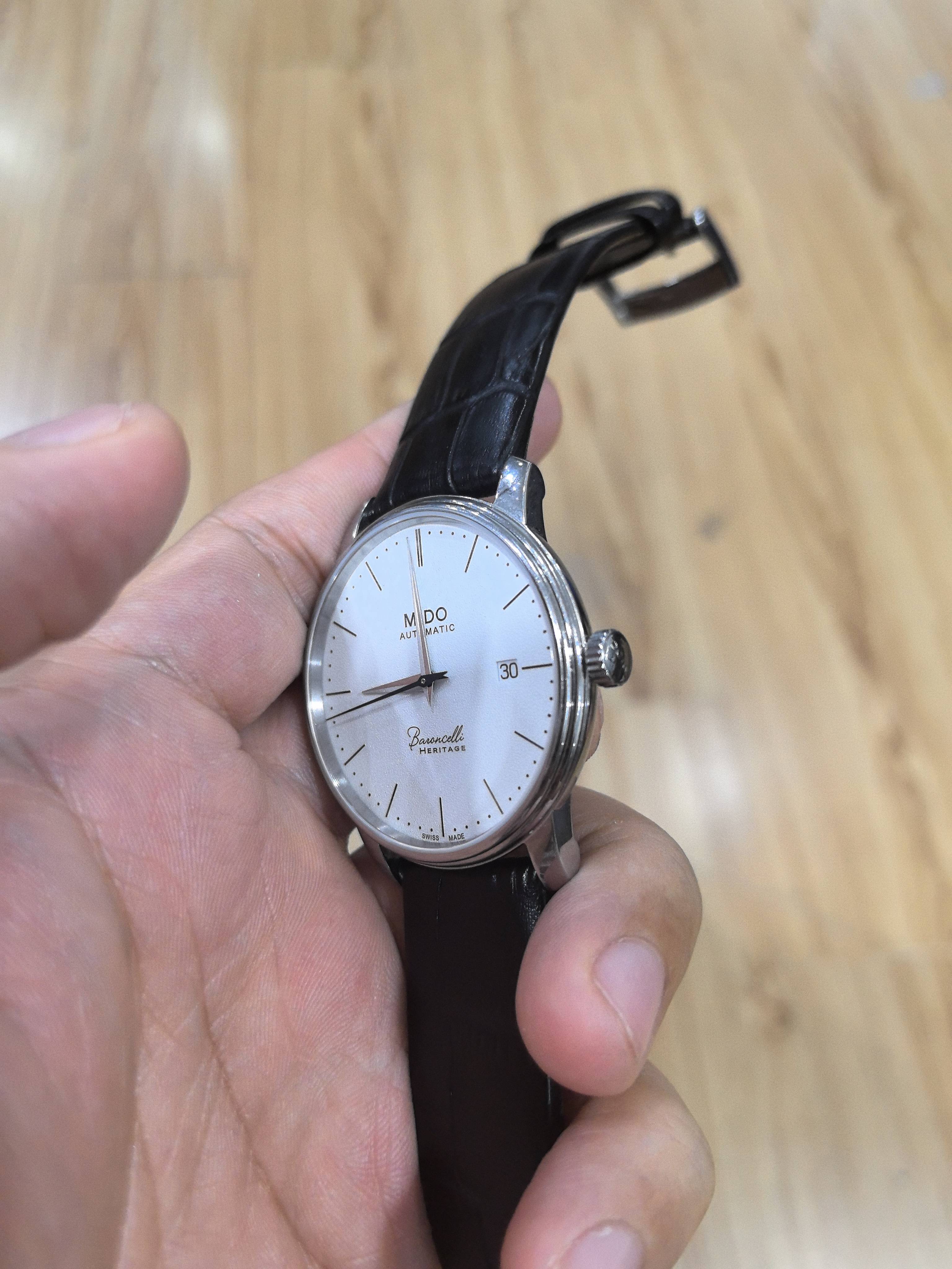 Mido Berenice Automatic (self-winding) watch 39 millimeters M027.407.16.010.00