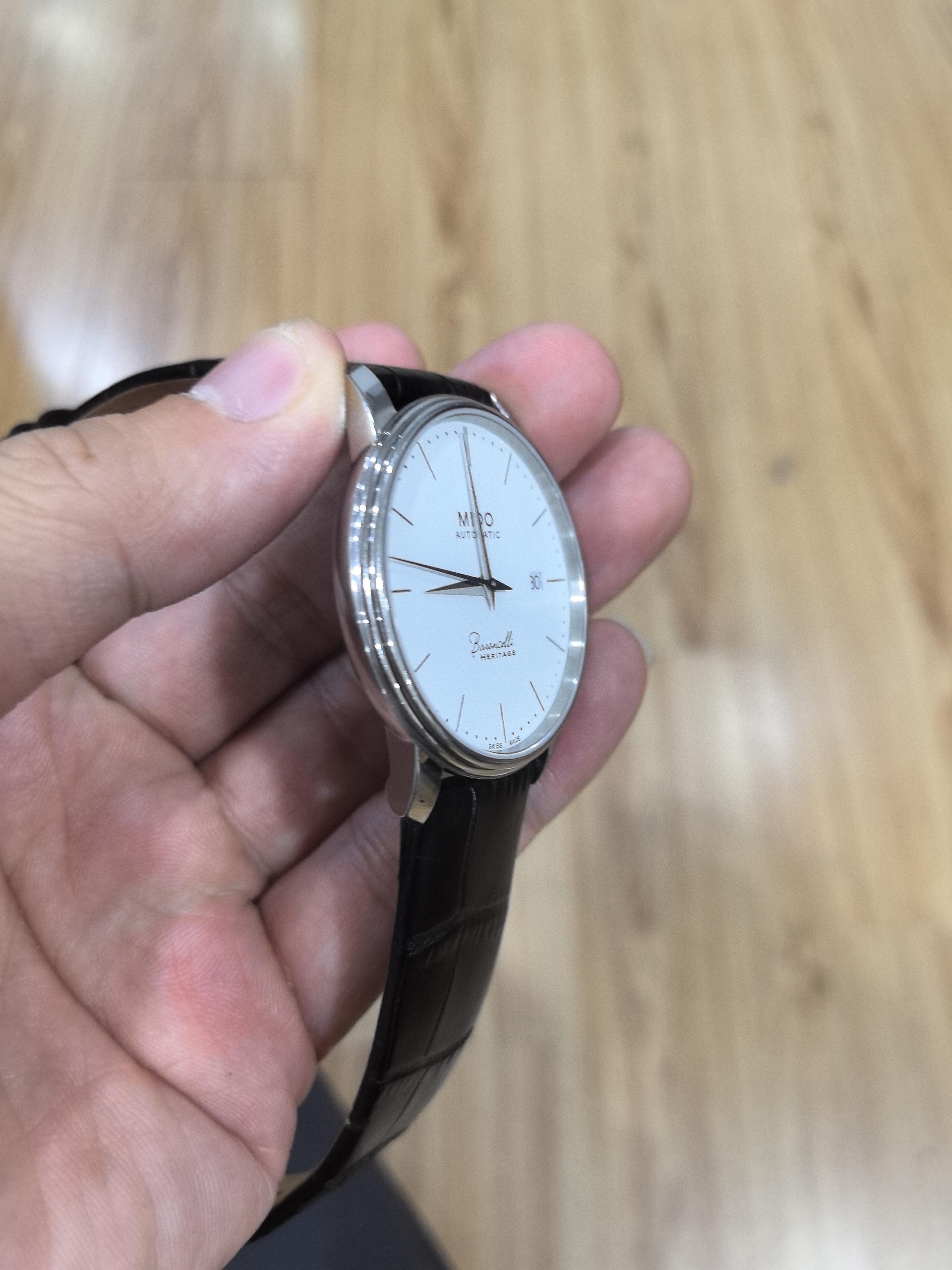 Mido Berenice Automatic (self-winding) watch 39 millimeters M027.407.16.010.00
