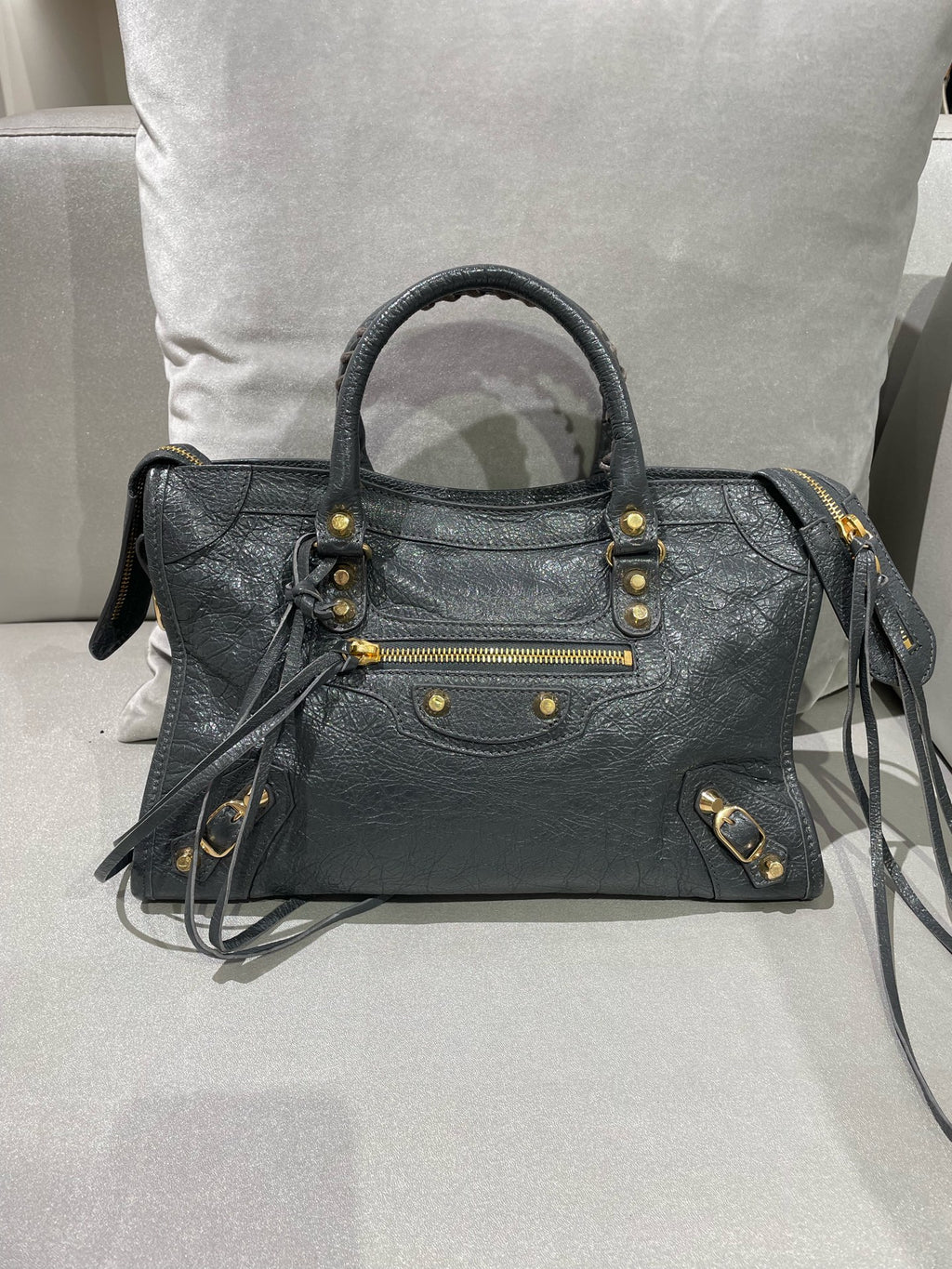 Balenciaga Gray 431621-D94JG-1160
