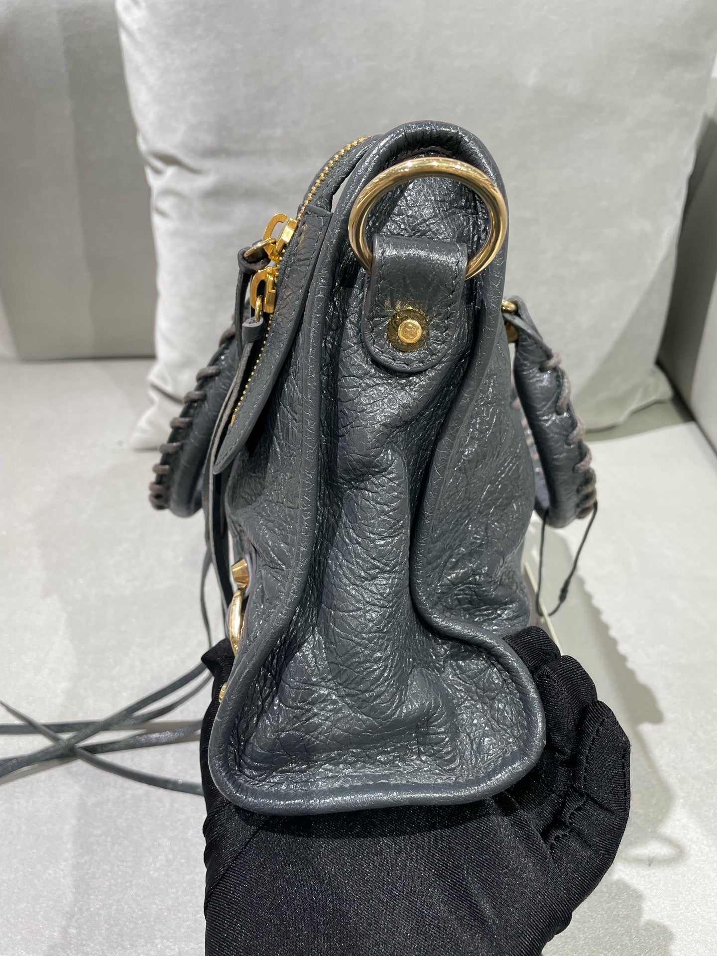 Balenciaga Gray 431621-D94JG-1160