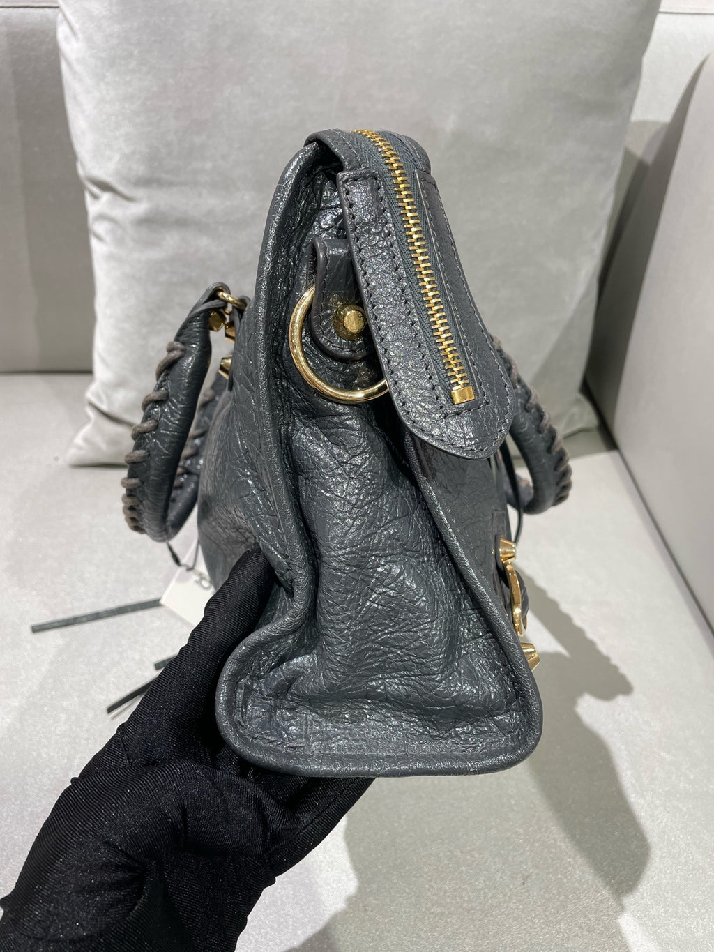 Balenciaga Gray 431621-D94JG-1160