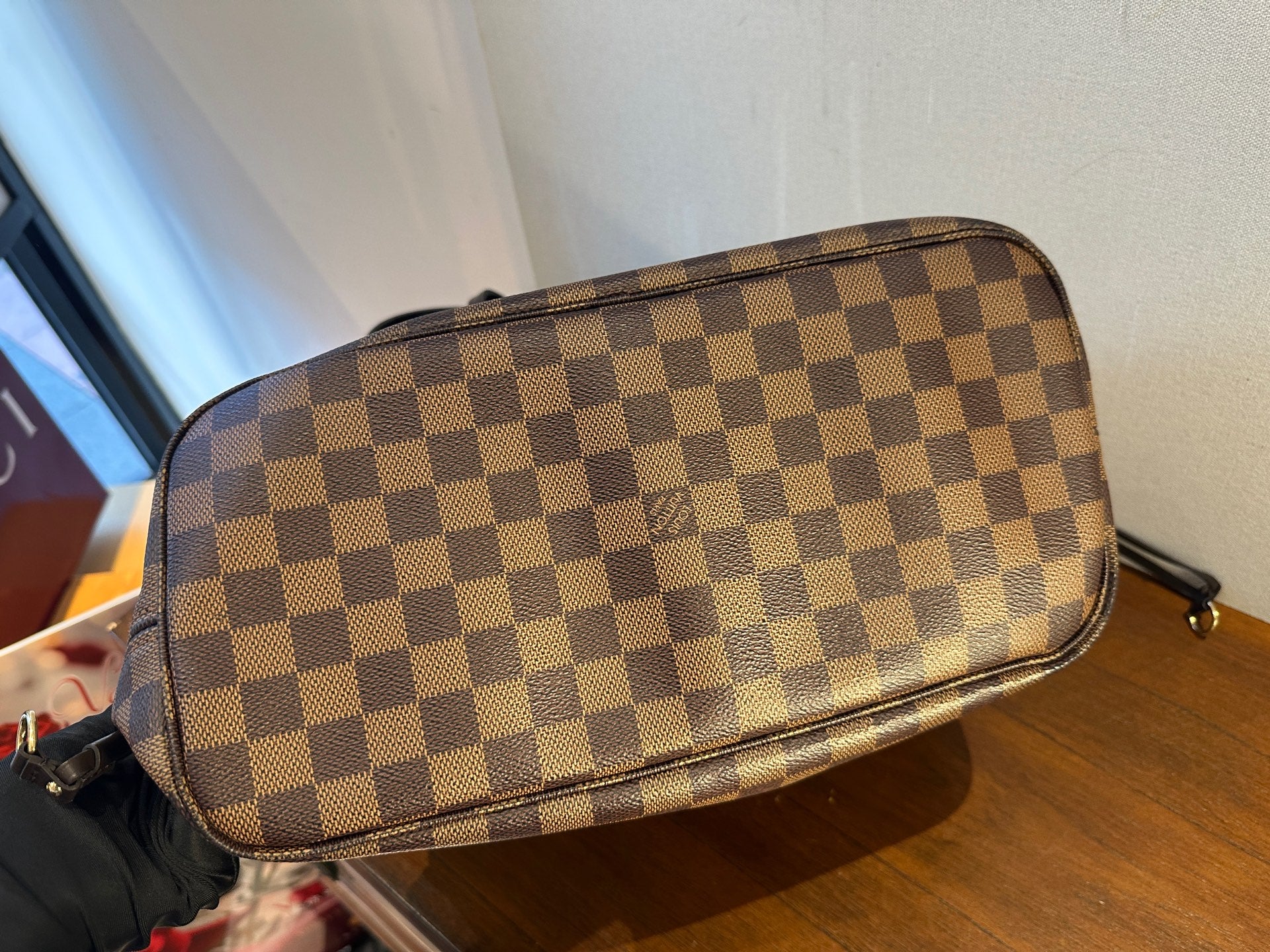 Louis Vuitton Neverfull Red N41357