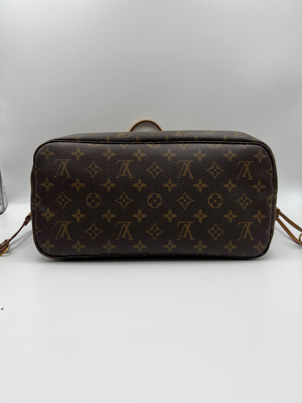Louis Vuitton NEVERFULL medium-sized handbag M46975