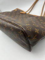 Louis Vuitton NEVERFULL medium-sized handbag M46975