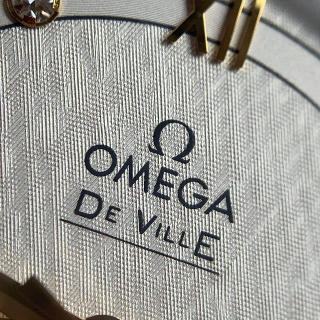 Omega Flying Disc Series 32.7 424.10.33.20.52.001