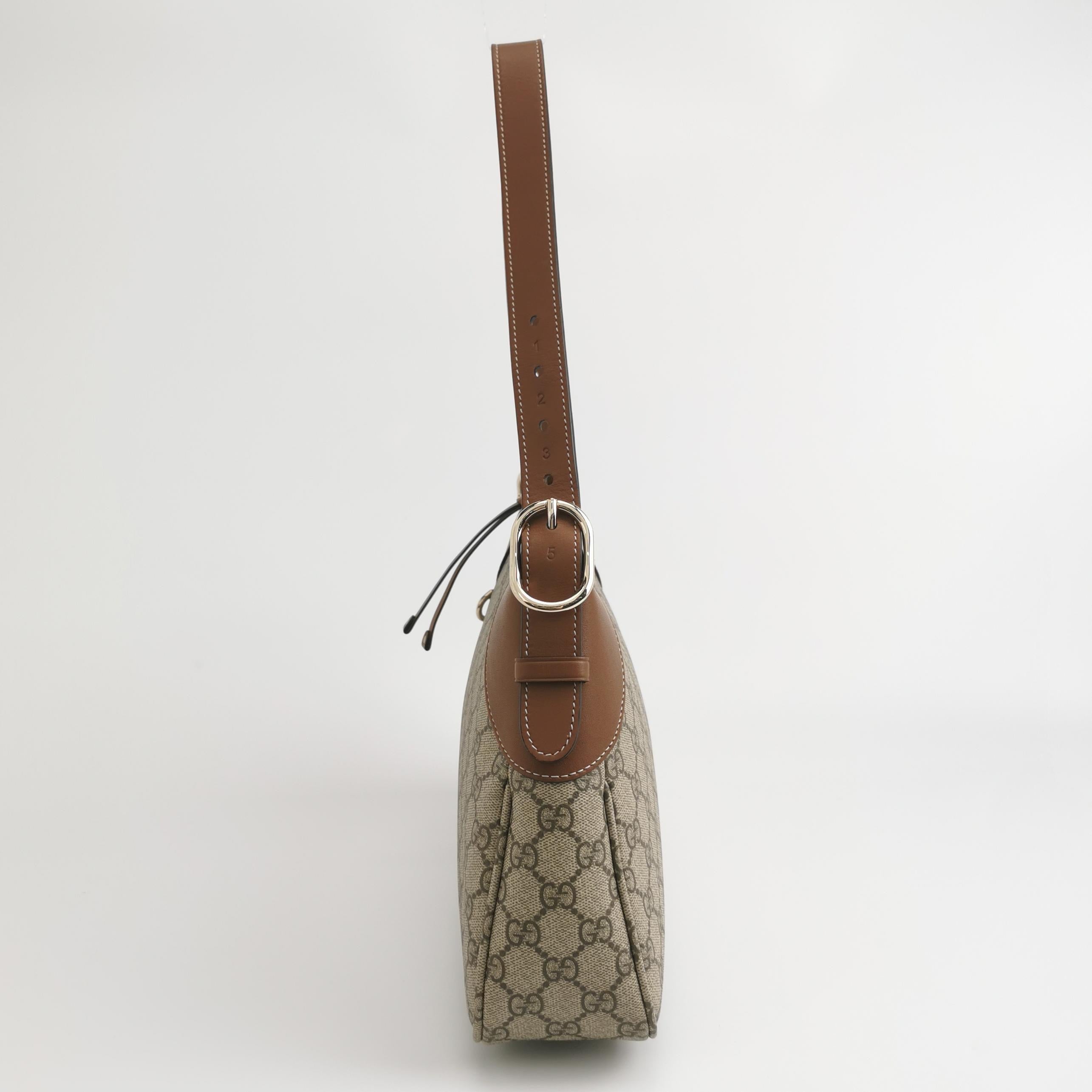 Gucci [New] GG Emblem Medium Shoulder Bag Shoulder Bag 815216FAD6L9758