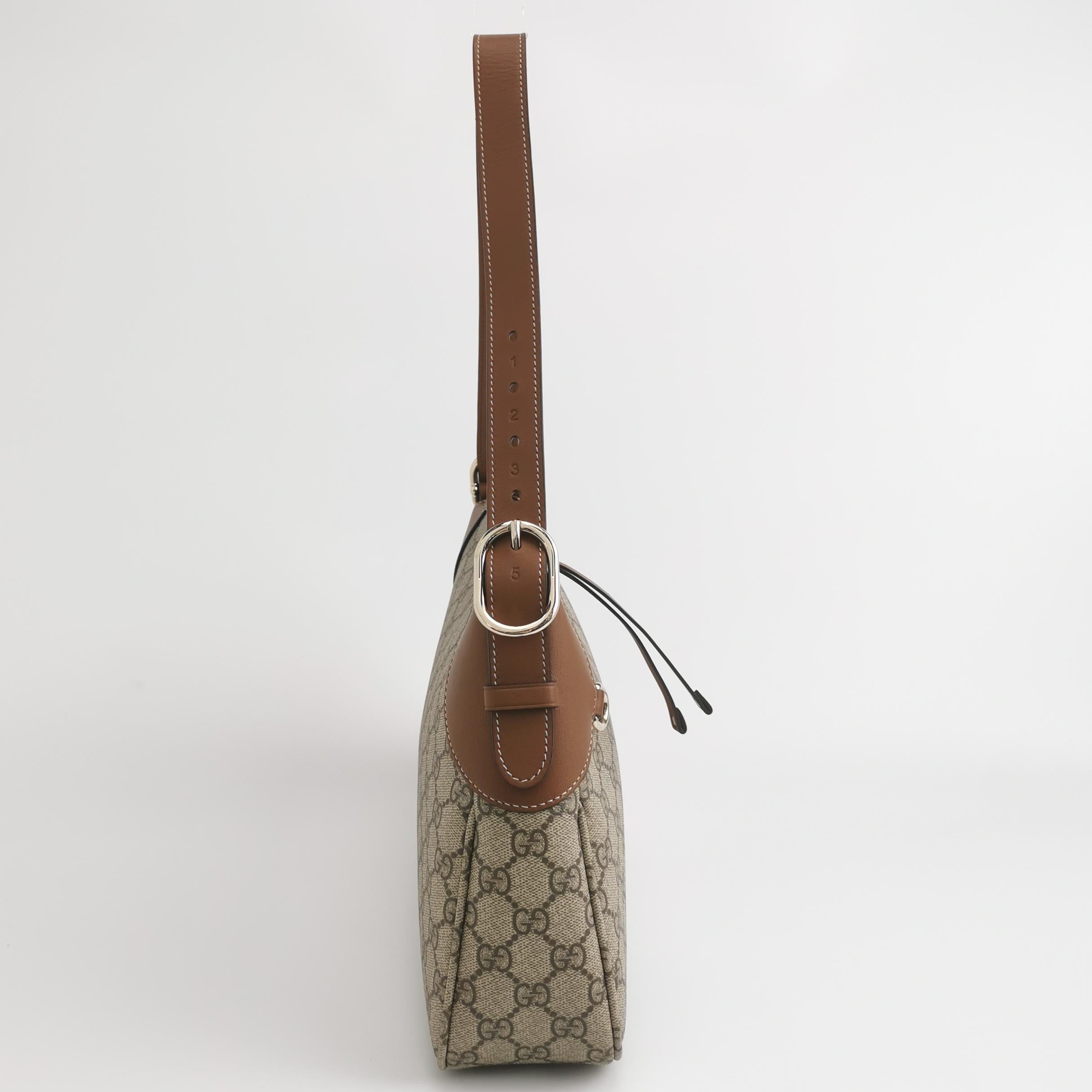 Gucci [New] GG Emblem Medium Shoulder Bag Shoulder Bag 815216FAD6L9758