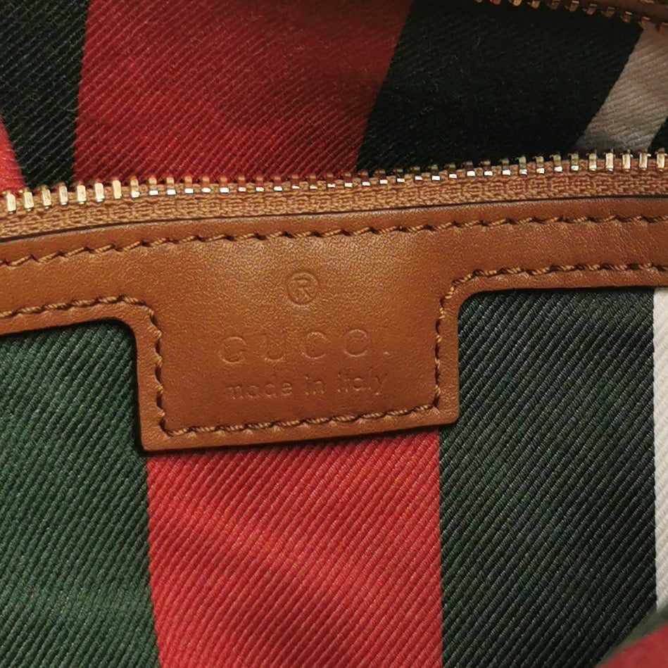 Gucci [New] GG Emblem Medium Shoulder Bag Shoulder Bag 815216FAD6L9758