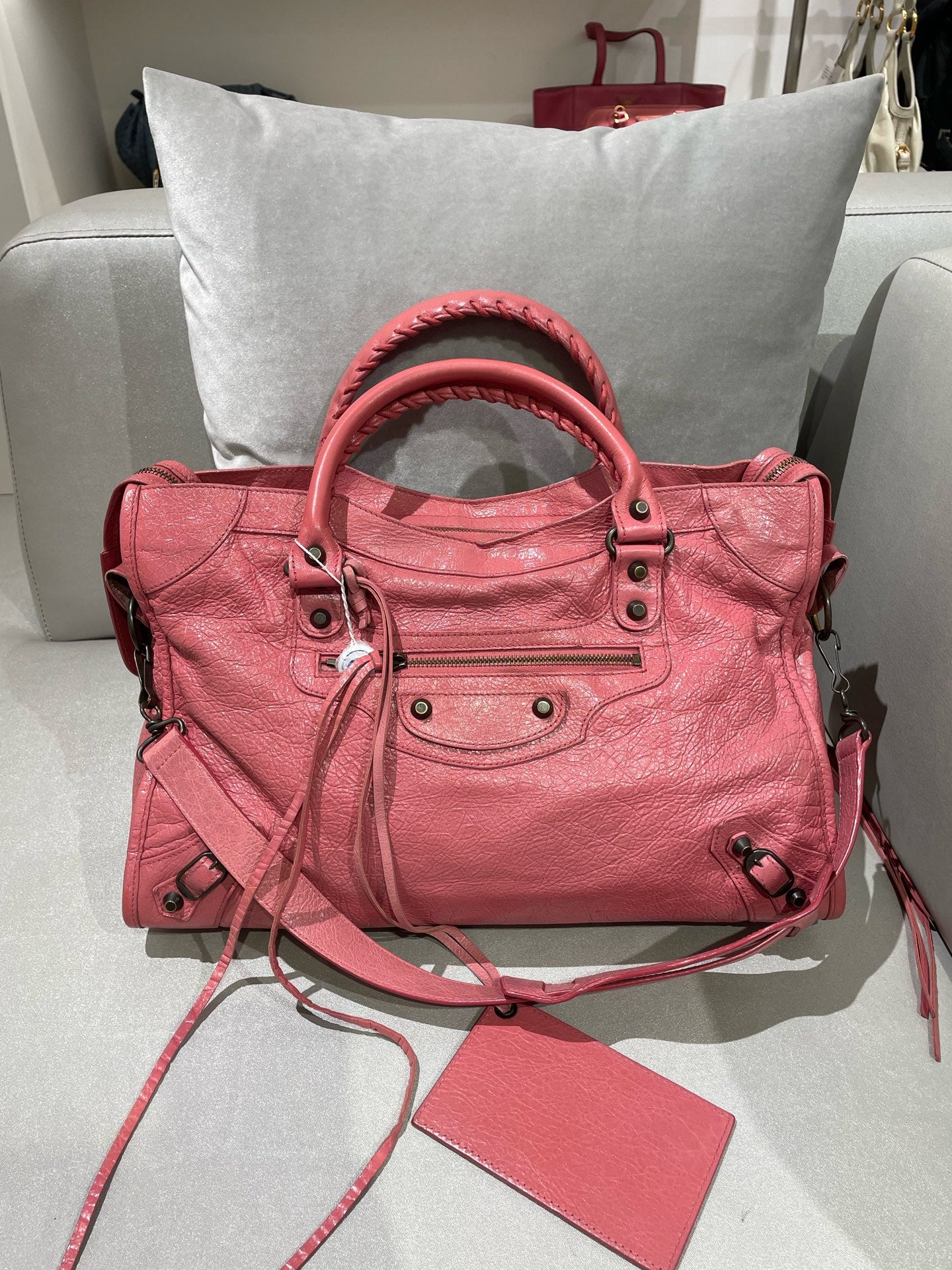 Balenciaga Pink Shoulder Bag 115748-D94JT-6680