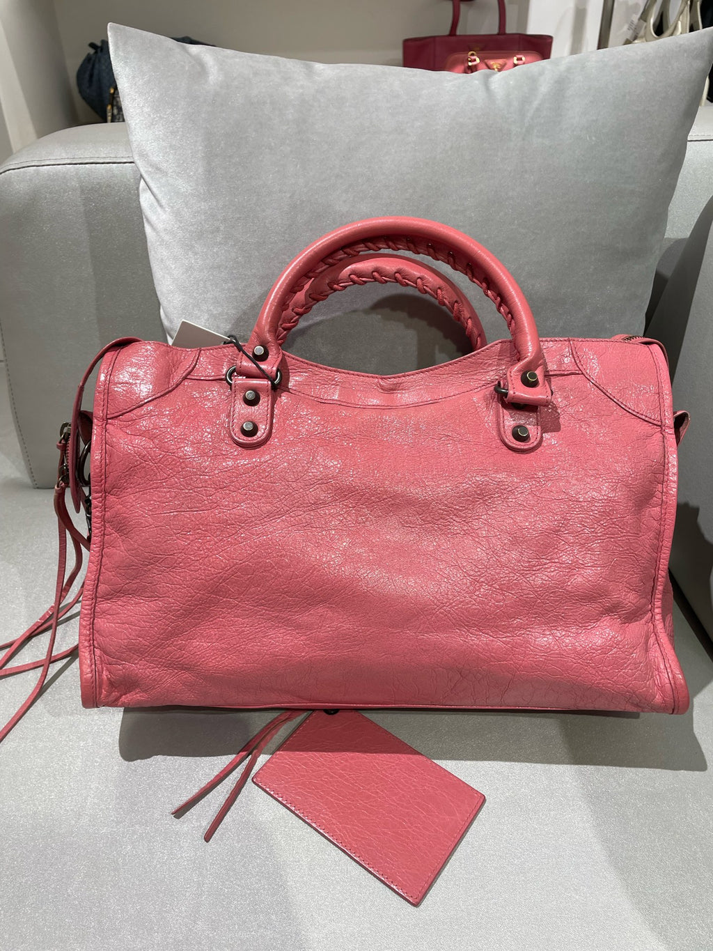 Balenciaga Pink Shoulder Bag 115748-D94JT-6680