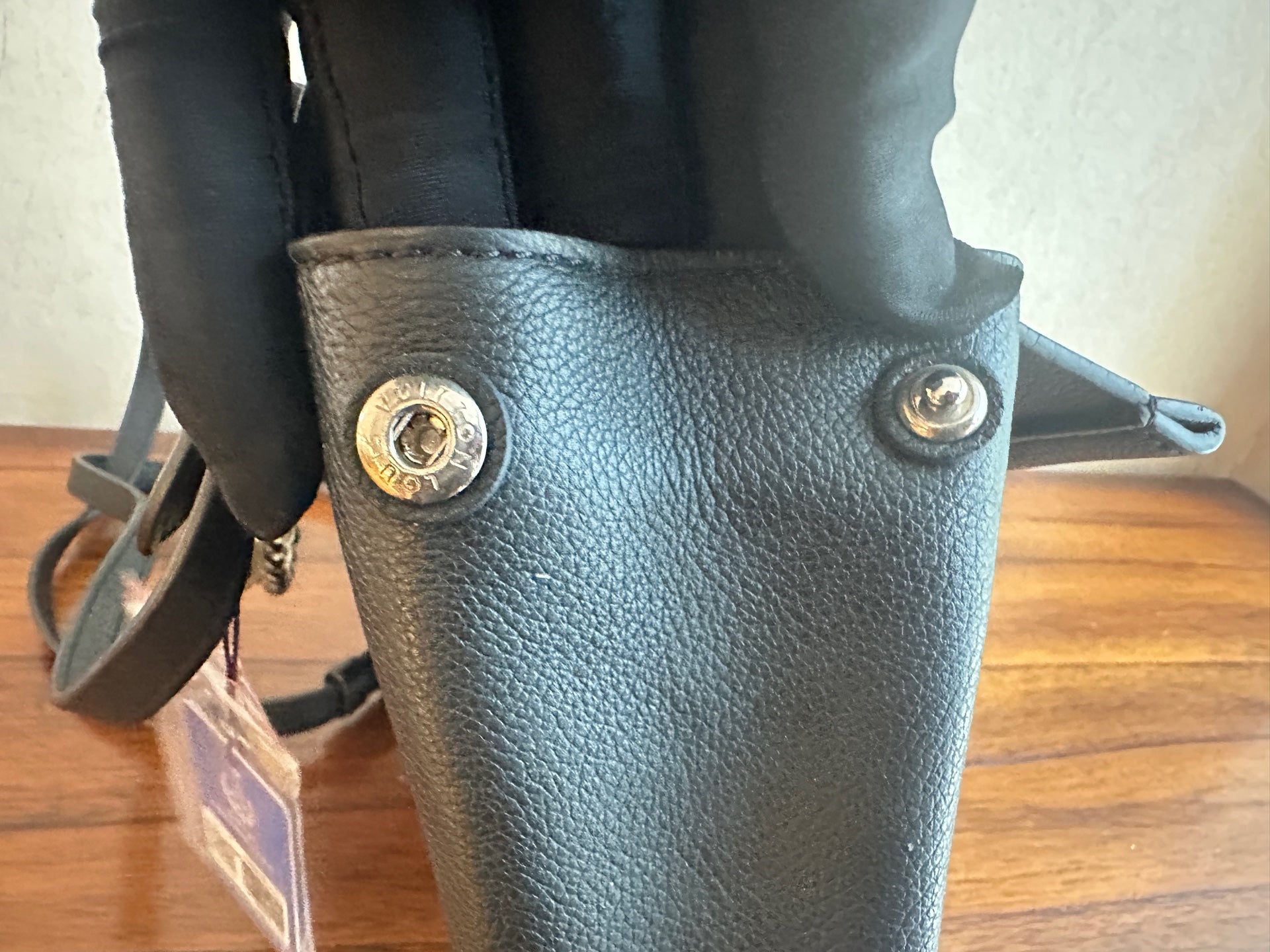 Louis Vuitton Black Crossbody M51200