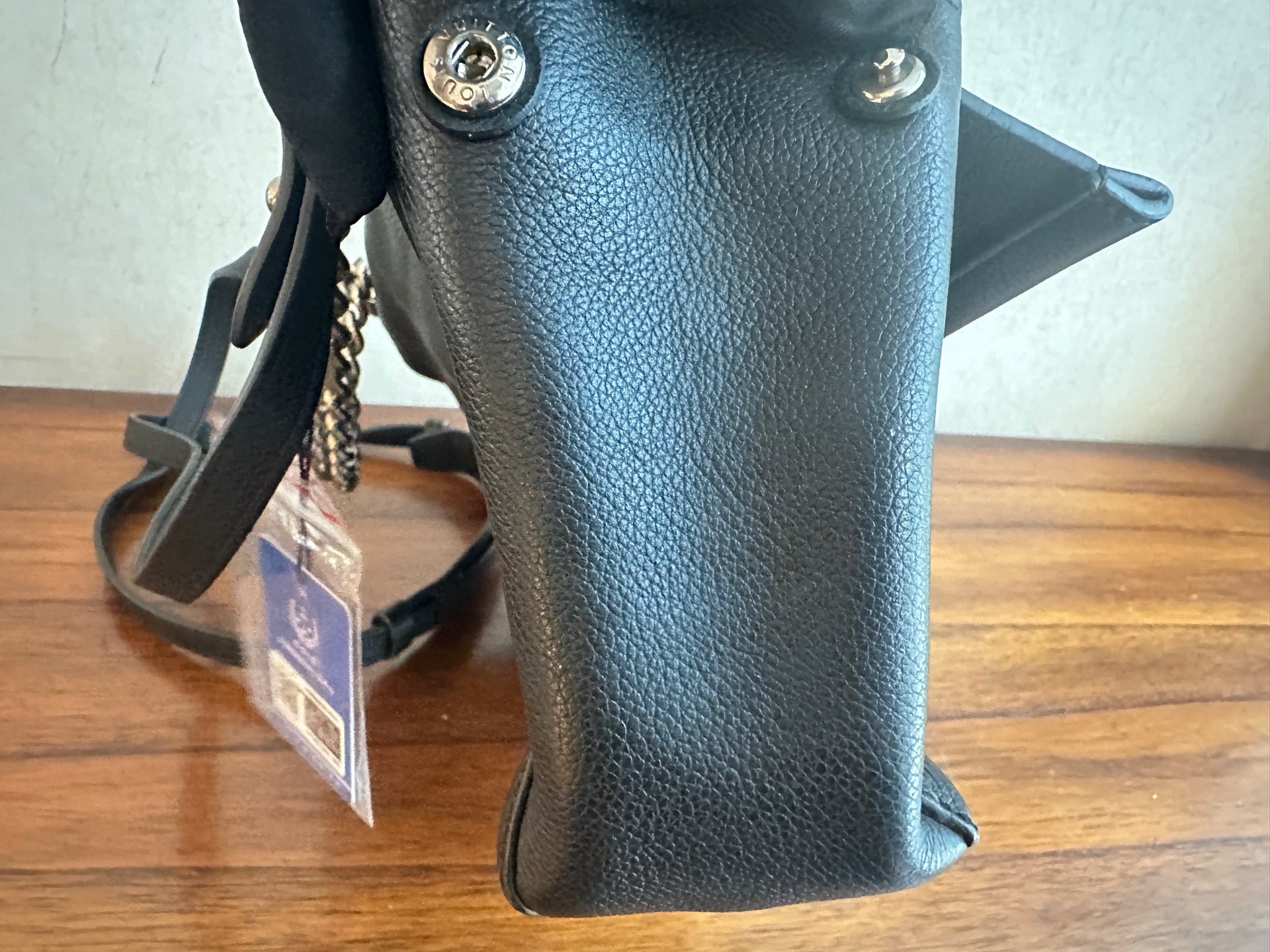 Louis Vuitton Black Crossbody M51200