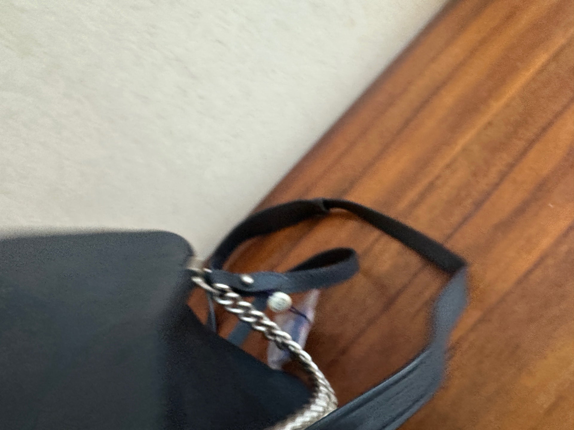 Louis Vuitton Black Crossbody M51200