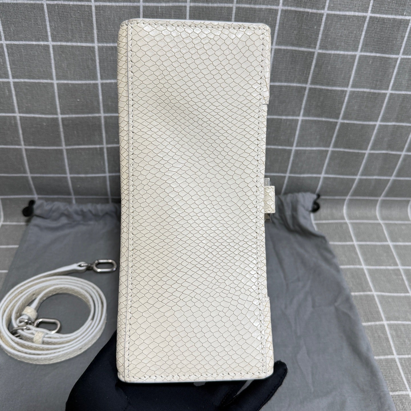 Balenciaga HOURGLASS Denim White Satchel 5935462AAB19000
