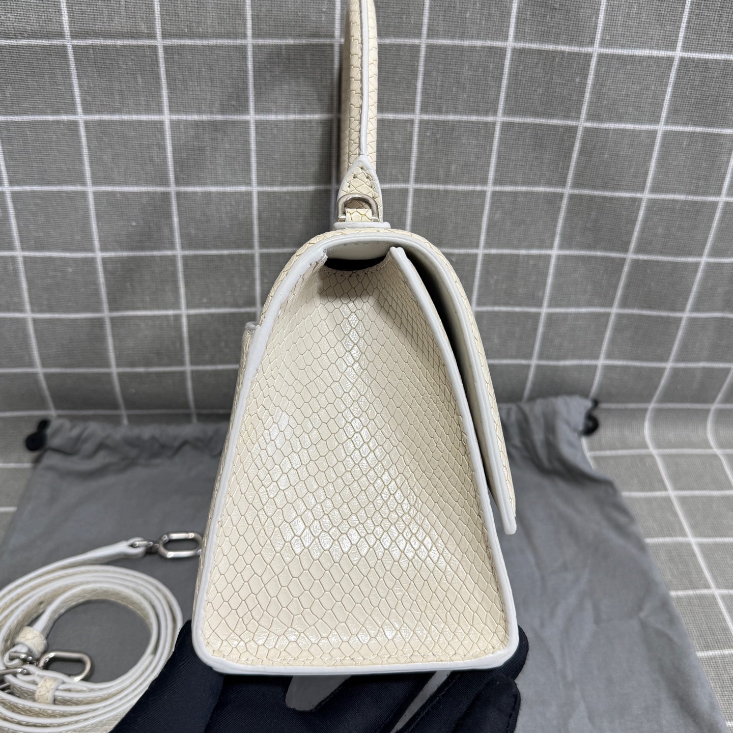 Balenciaga HOURGLASS Denim White Satchel 5935462AAB19000