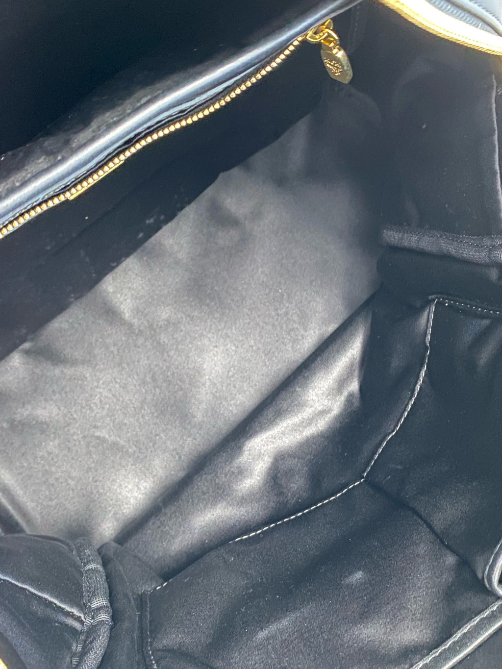 MCM Black Backpack MMKBAVE02BK001