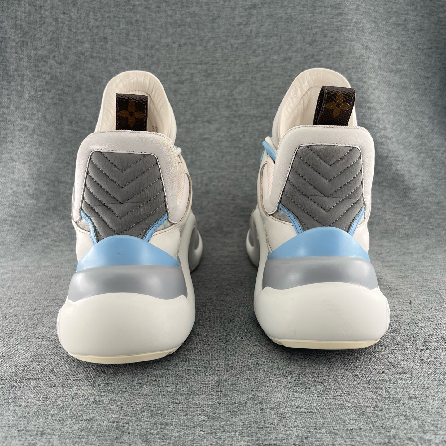 Louis Vuitton Athletic sneakers