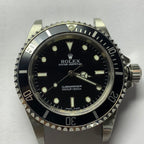 Rolex Submariner model 40 millimeters 14060M