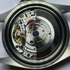 Rolex Submariner model 40 millimeters 14060M