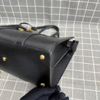 Louis Vuitton M42886