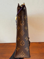 Louis Vuitton Canvas M47542