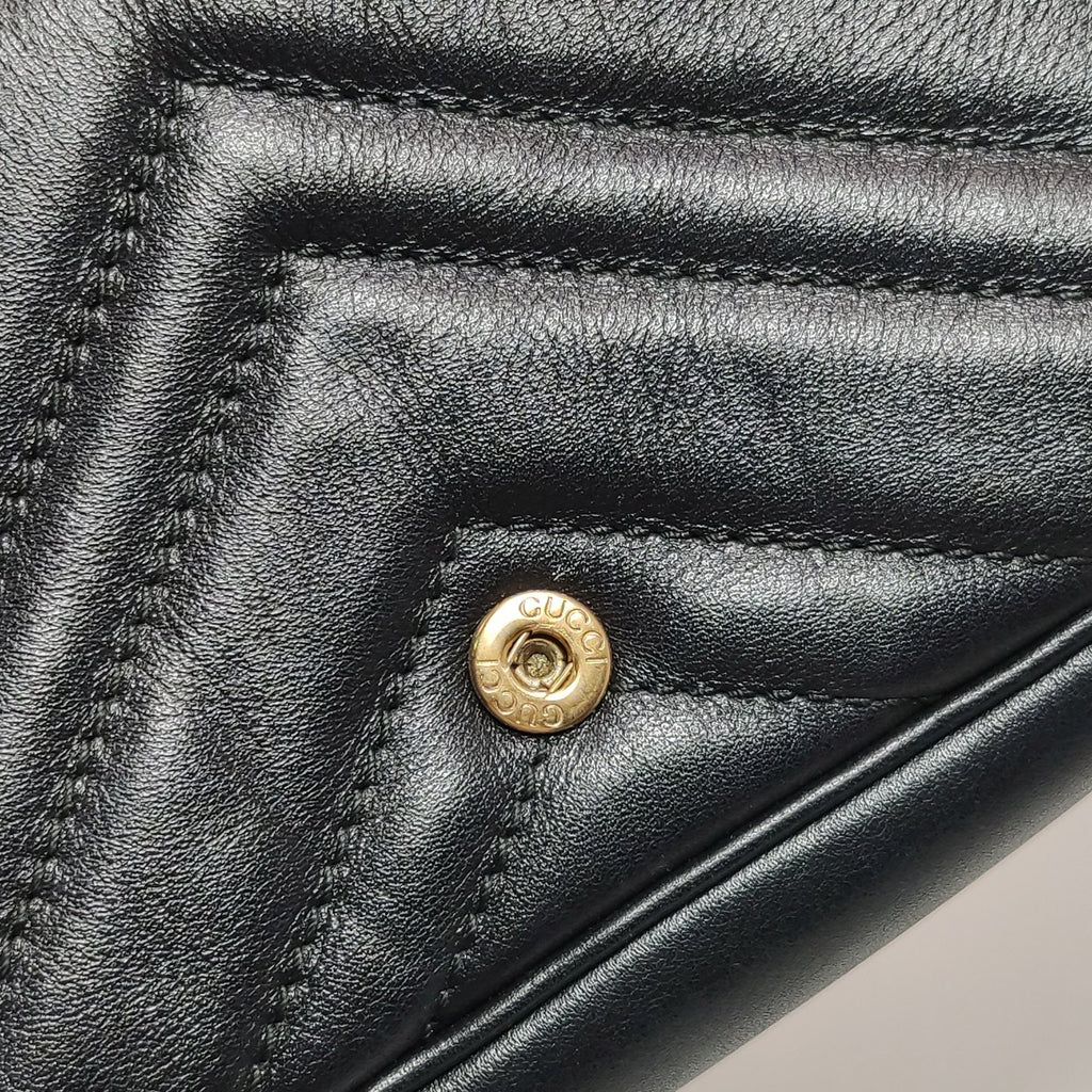 Gucci 476433DSVRT1000