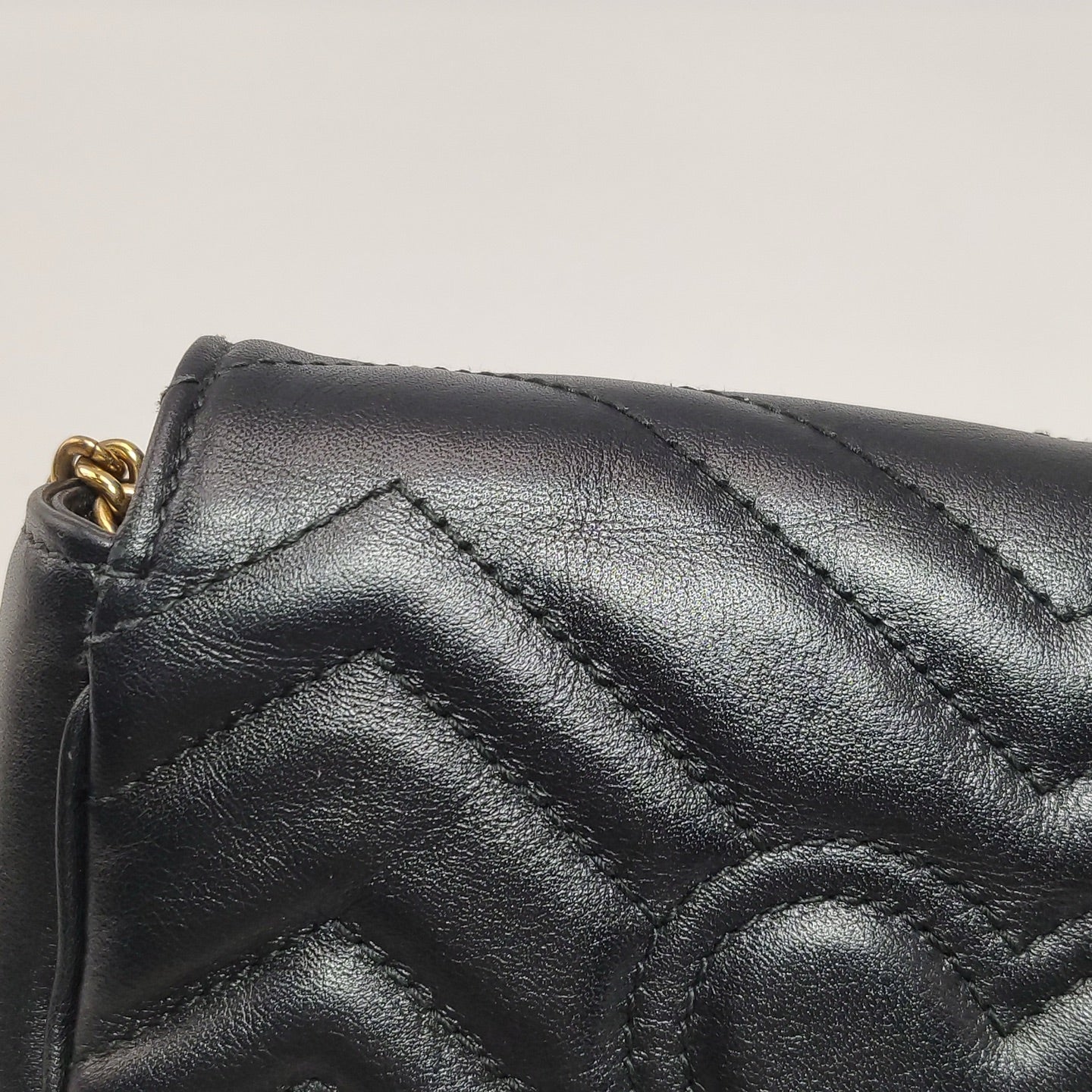 Gucci 476433DSVRT1000
