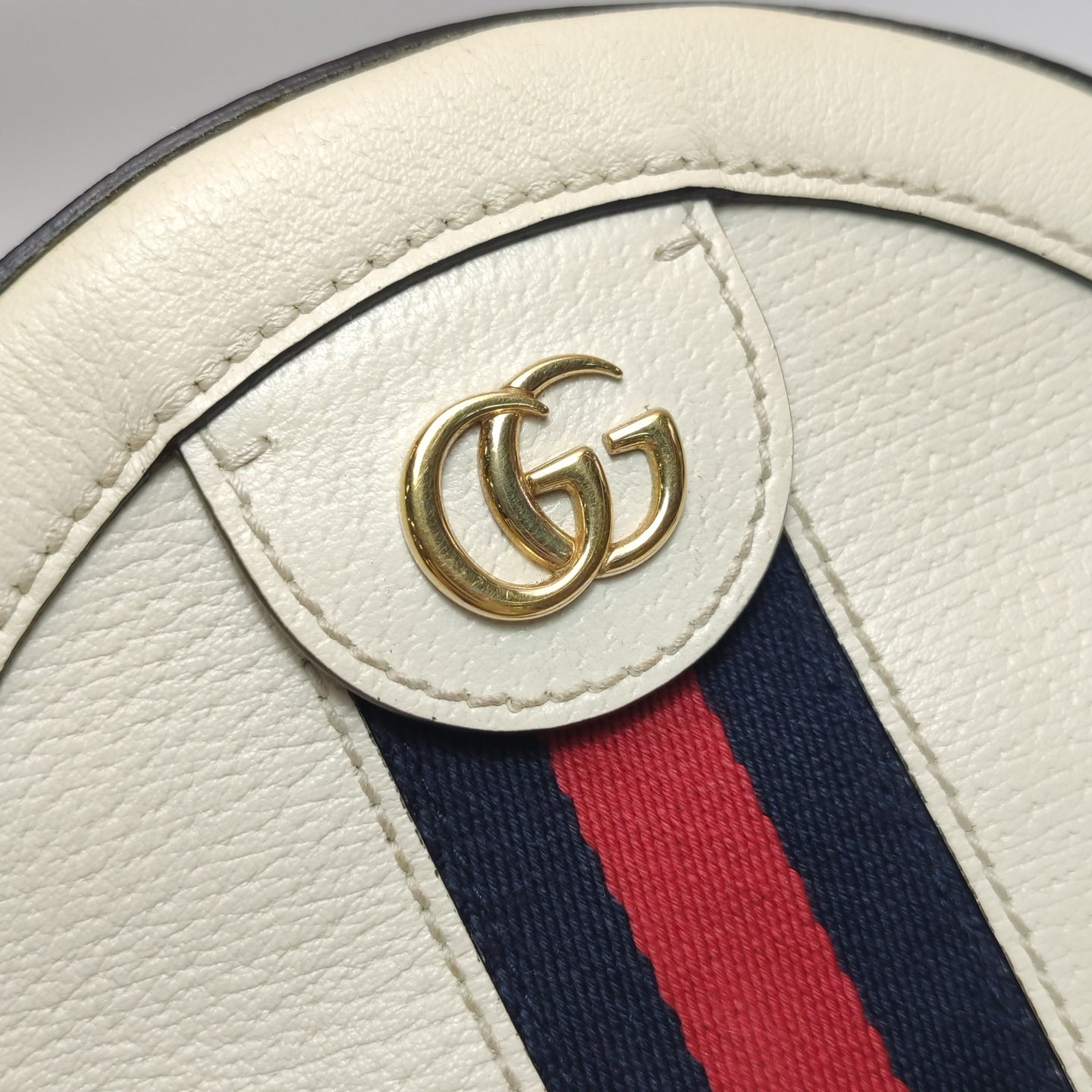 Gucci Canvas Crossbody 550618-CWG1G-8454