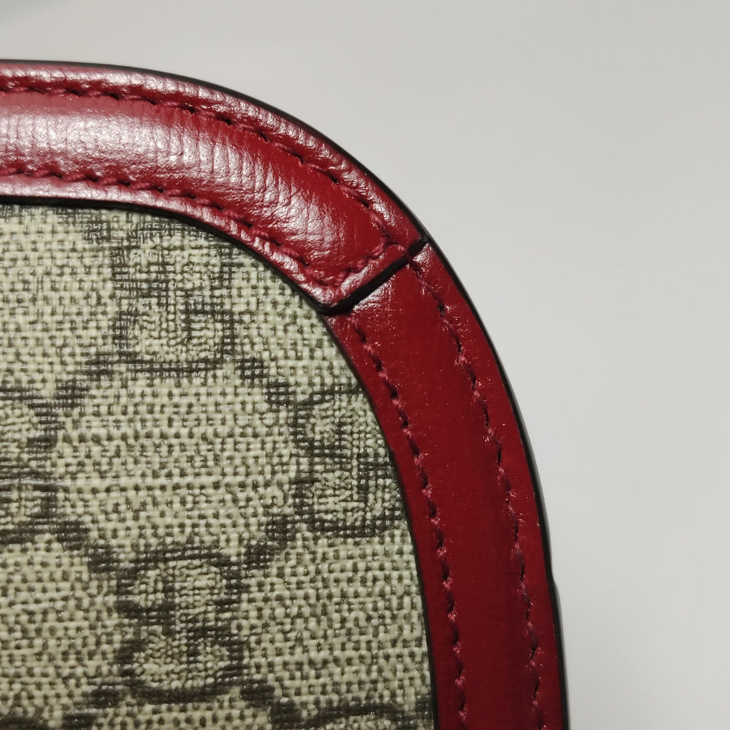 Gucci 60220492TCG8561