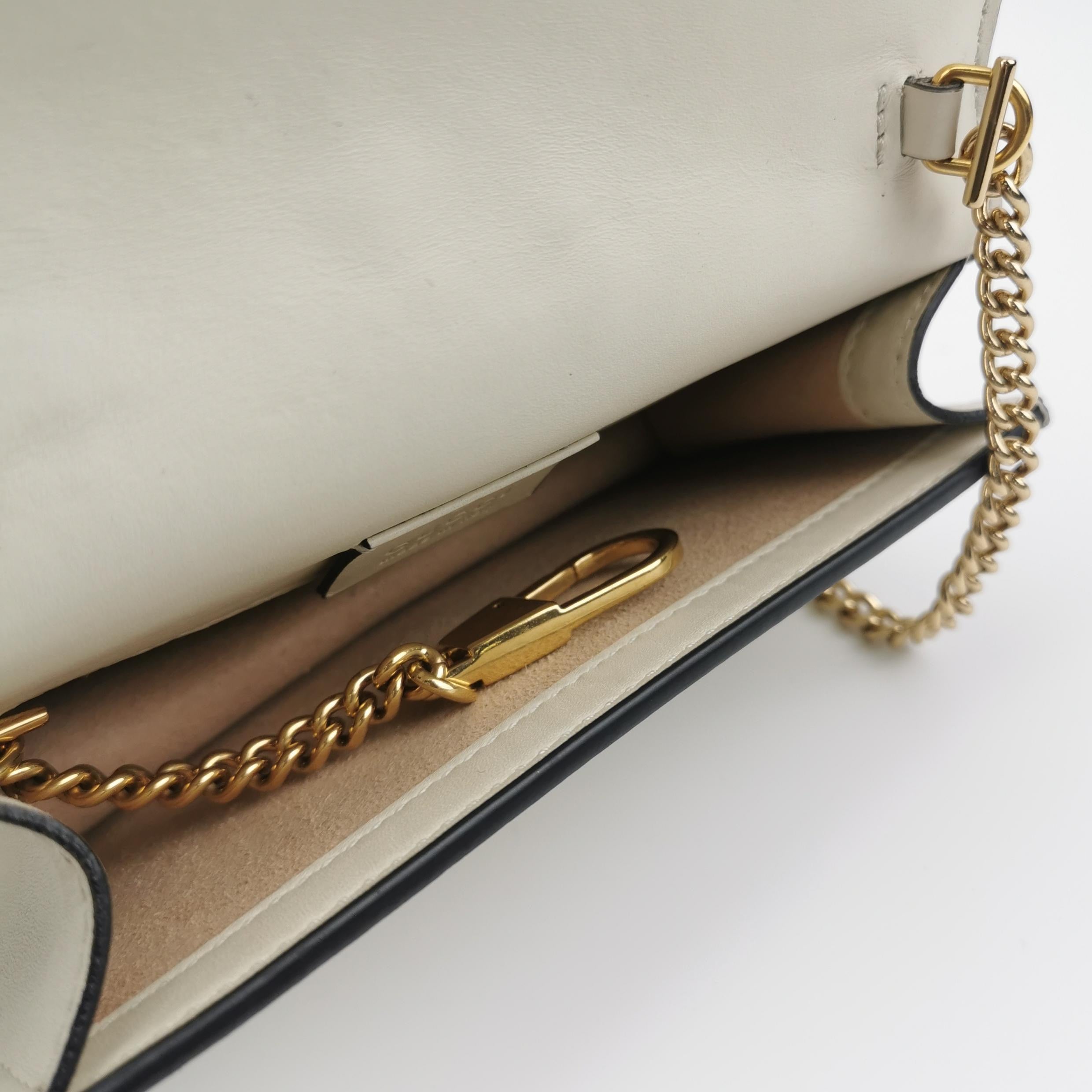 Gucci Canvas Crossbody 494646CWLSG8454