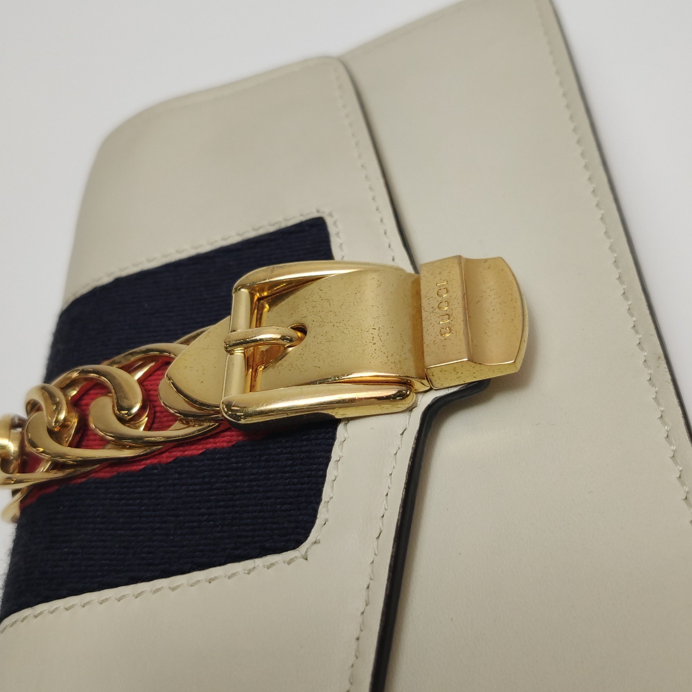 Gucci Canvas Crossbody 494646CWLSG8454