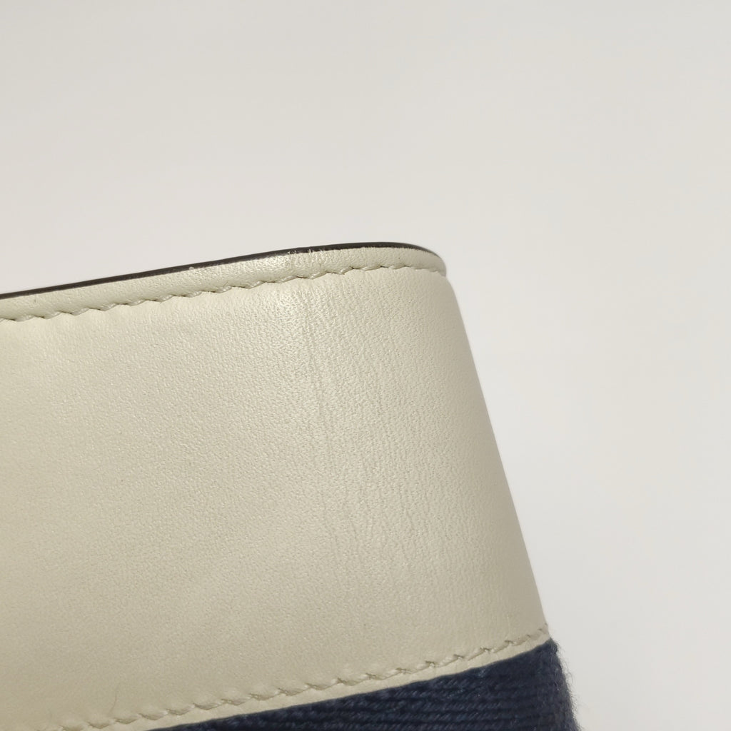 Gucci Canvas Crossbody 494646CWLSG8454