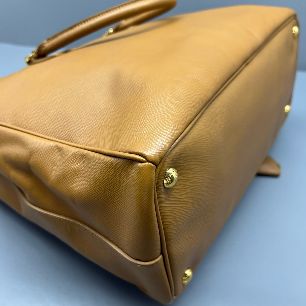 Prada Brown